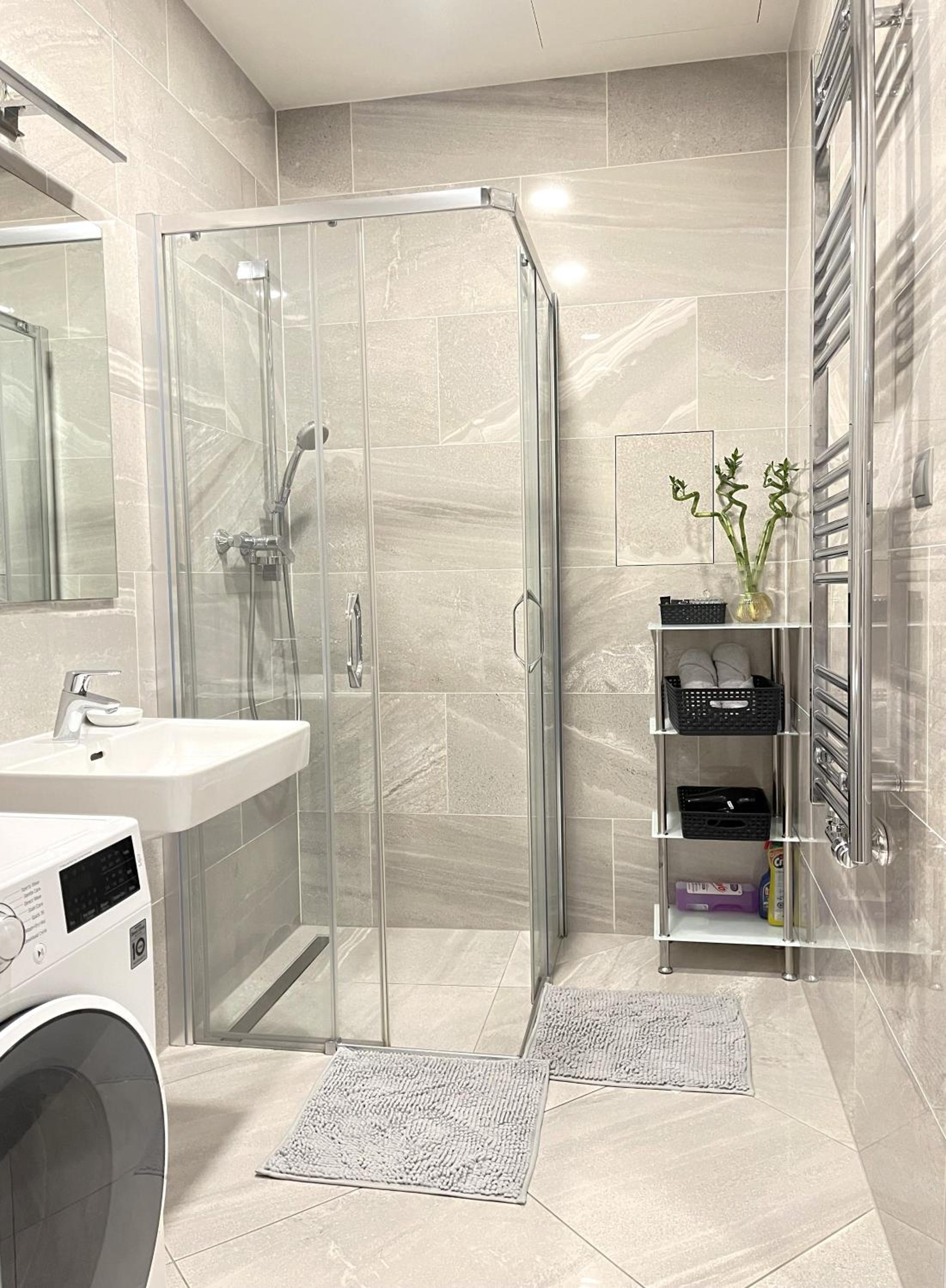 VIT Apartment - Free Parking - O2 Arena