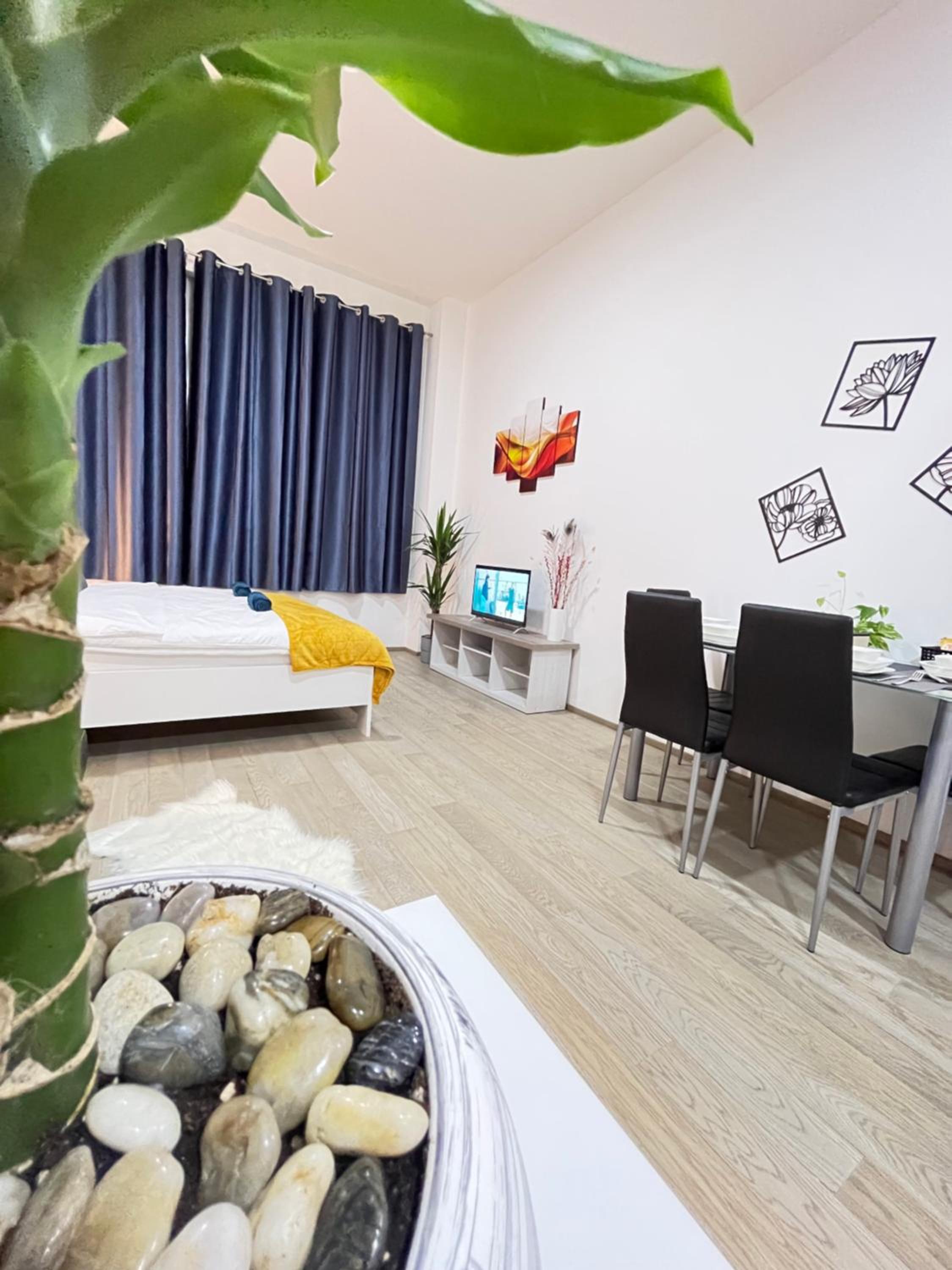 VIT Apartment - Free Parking - O2 Arena