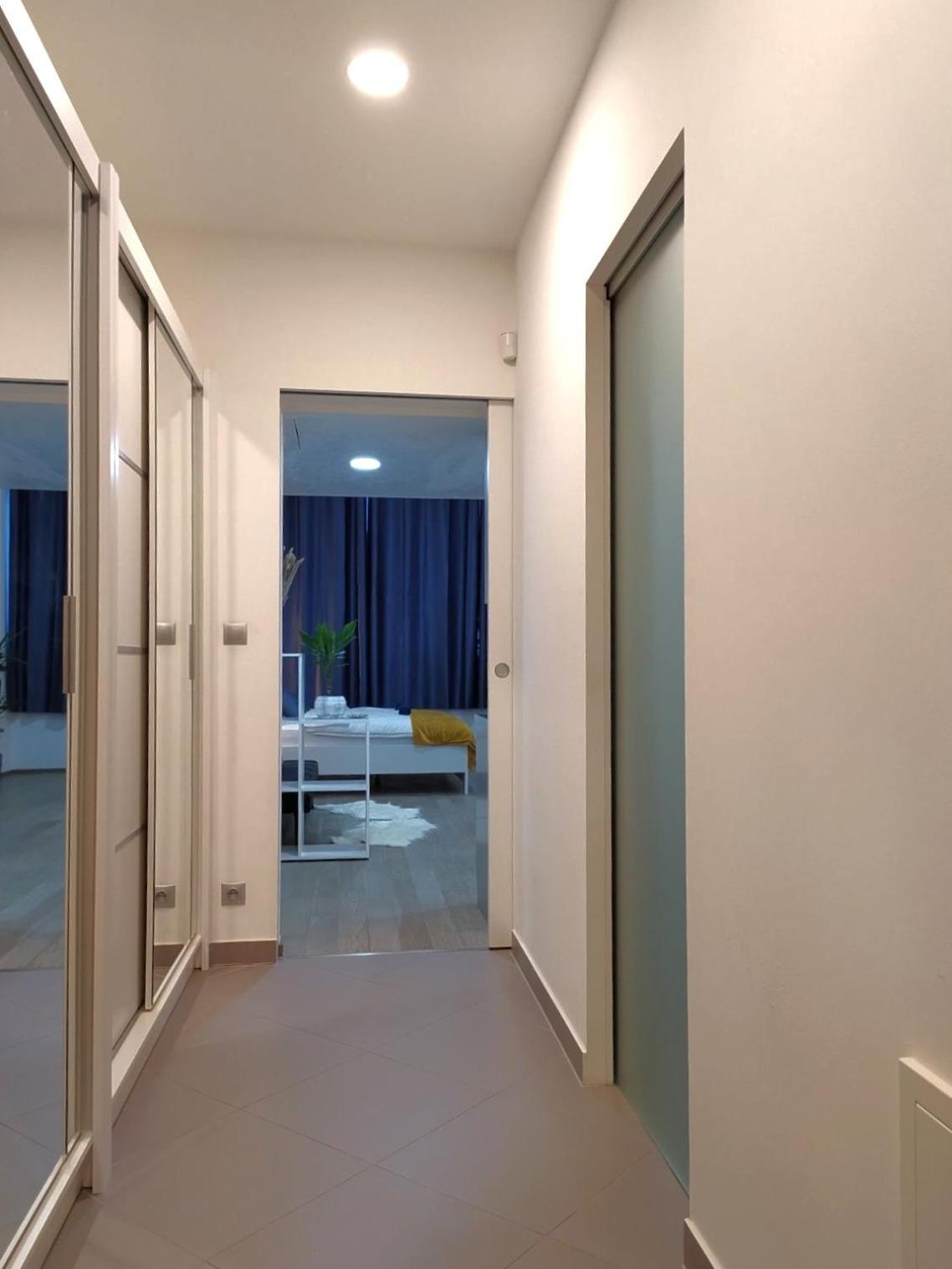 VIT Apartment - Free Parking - O2 Arena