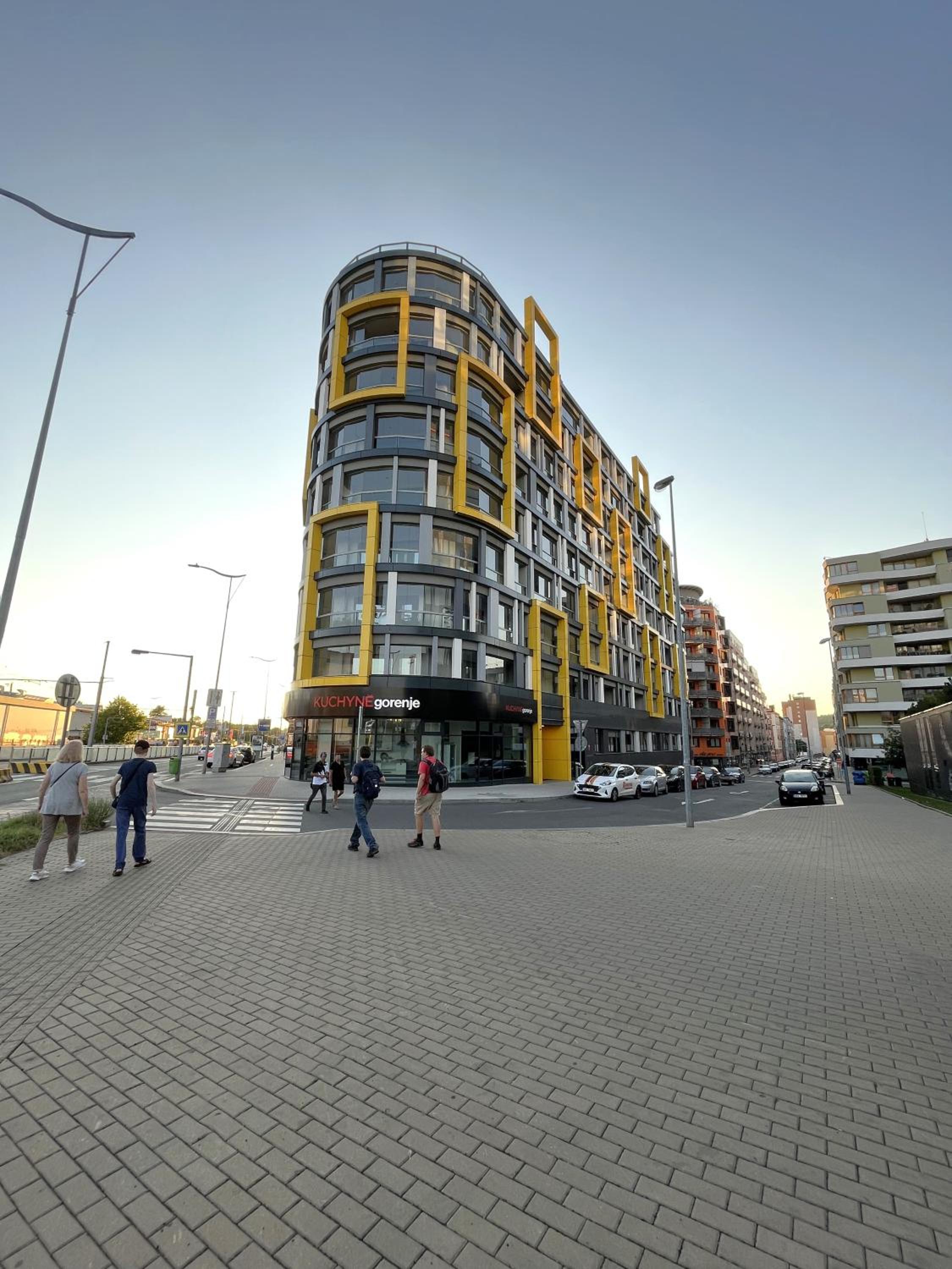VIT Apartment - Free Parking - O2 Arena