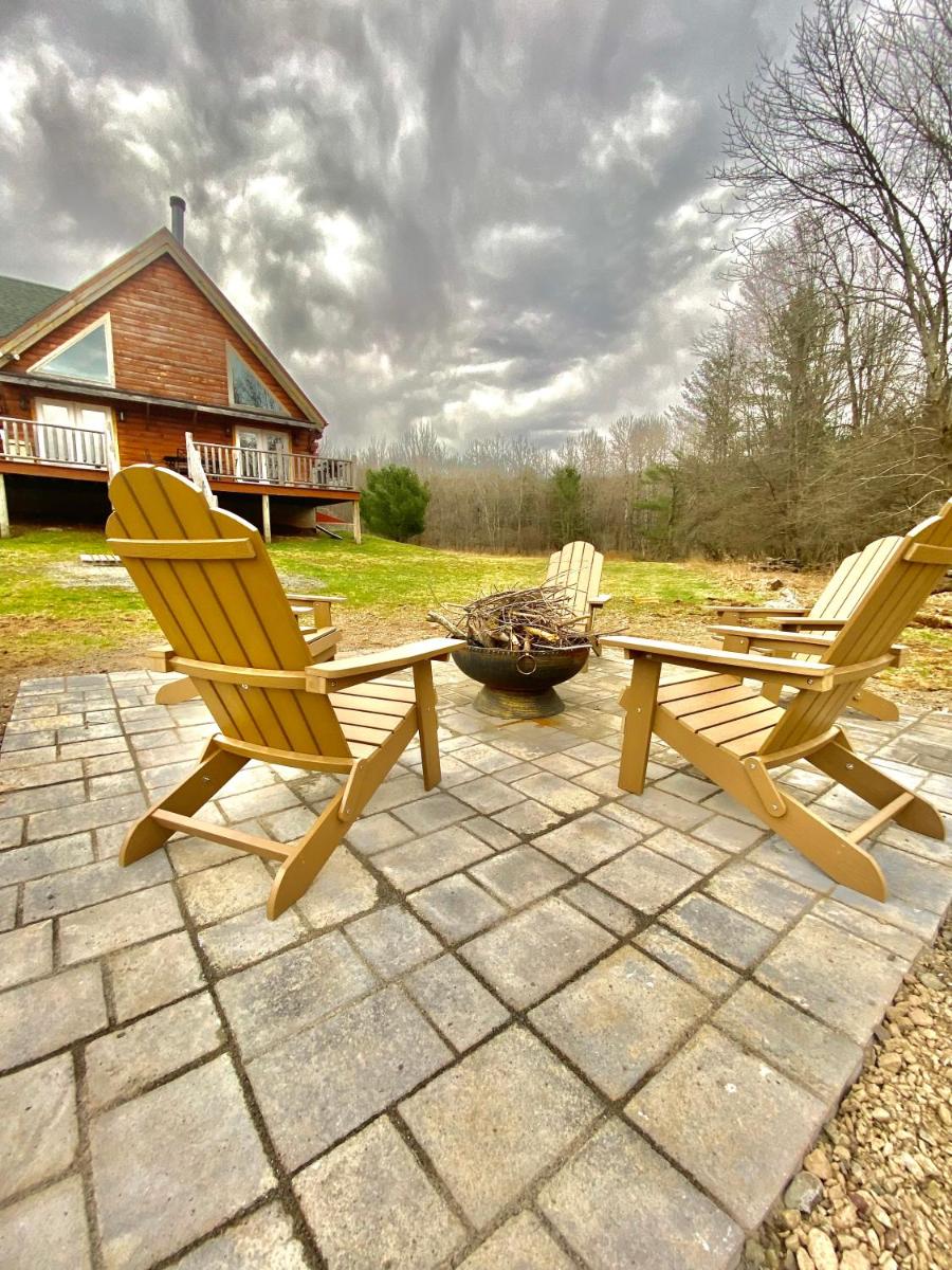 Spacious luxurious log cabin near Cooperstown NY view 3