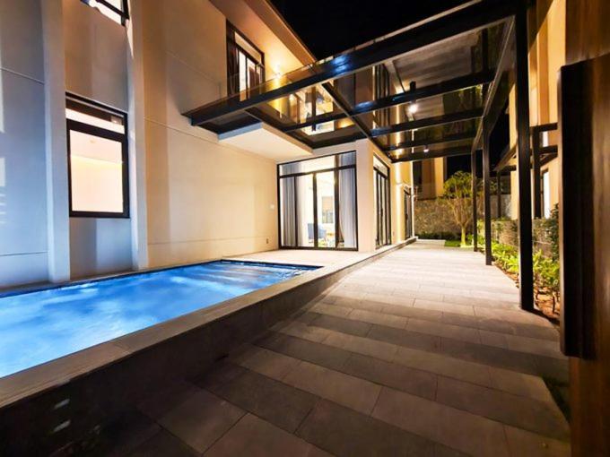 Luxury villa trong Whyndham garden Cam Ranh view 4