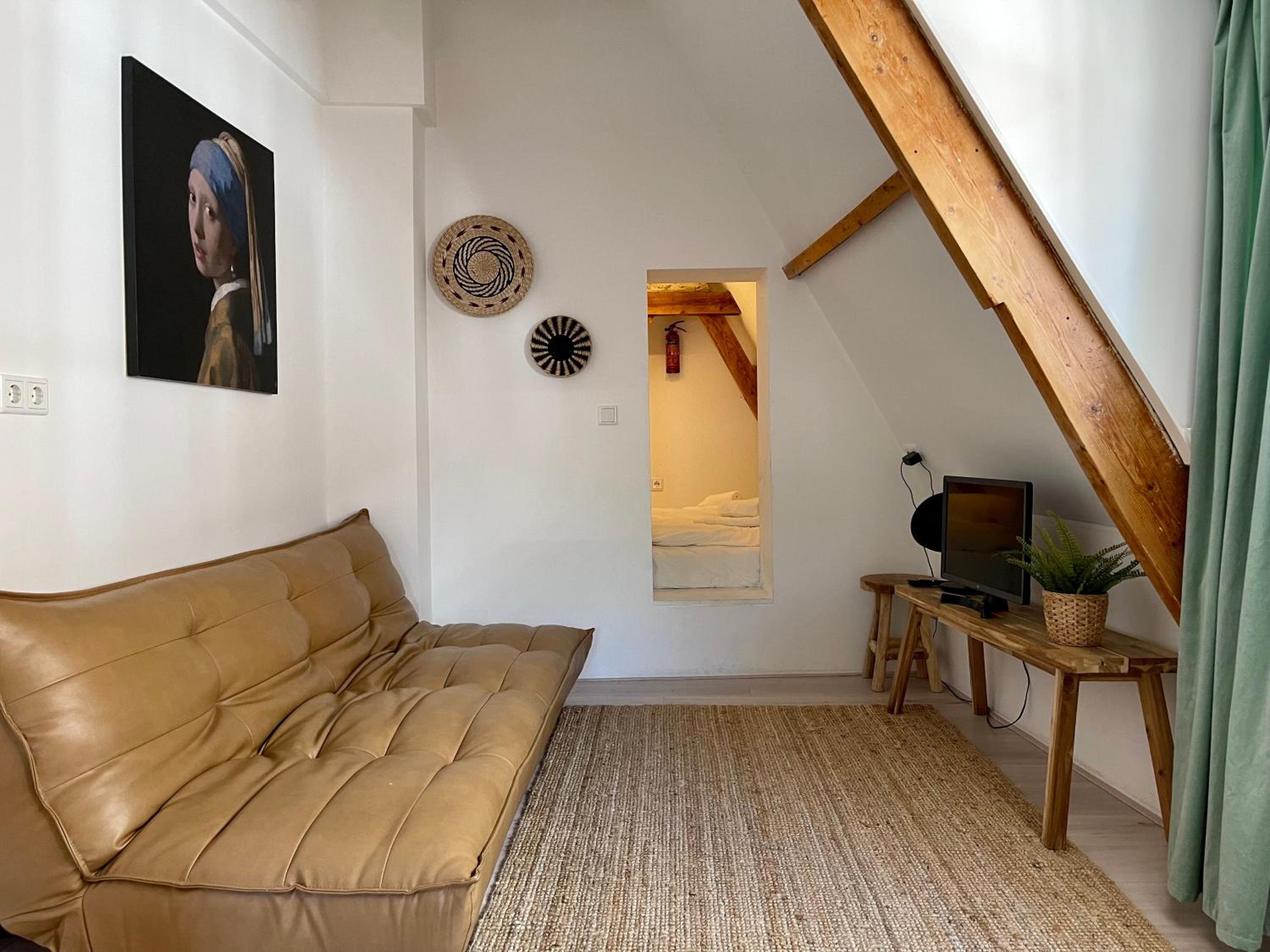 Tiny Private City Rooms Haarlem view 3