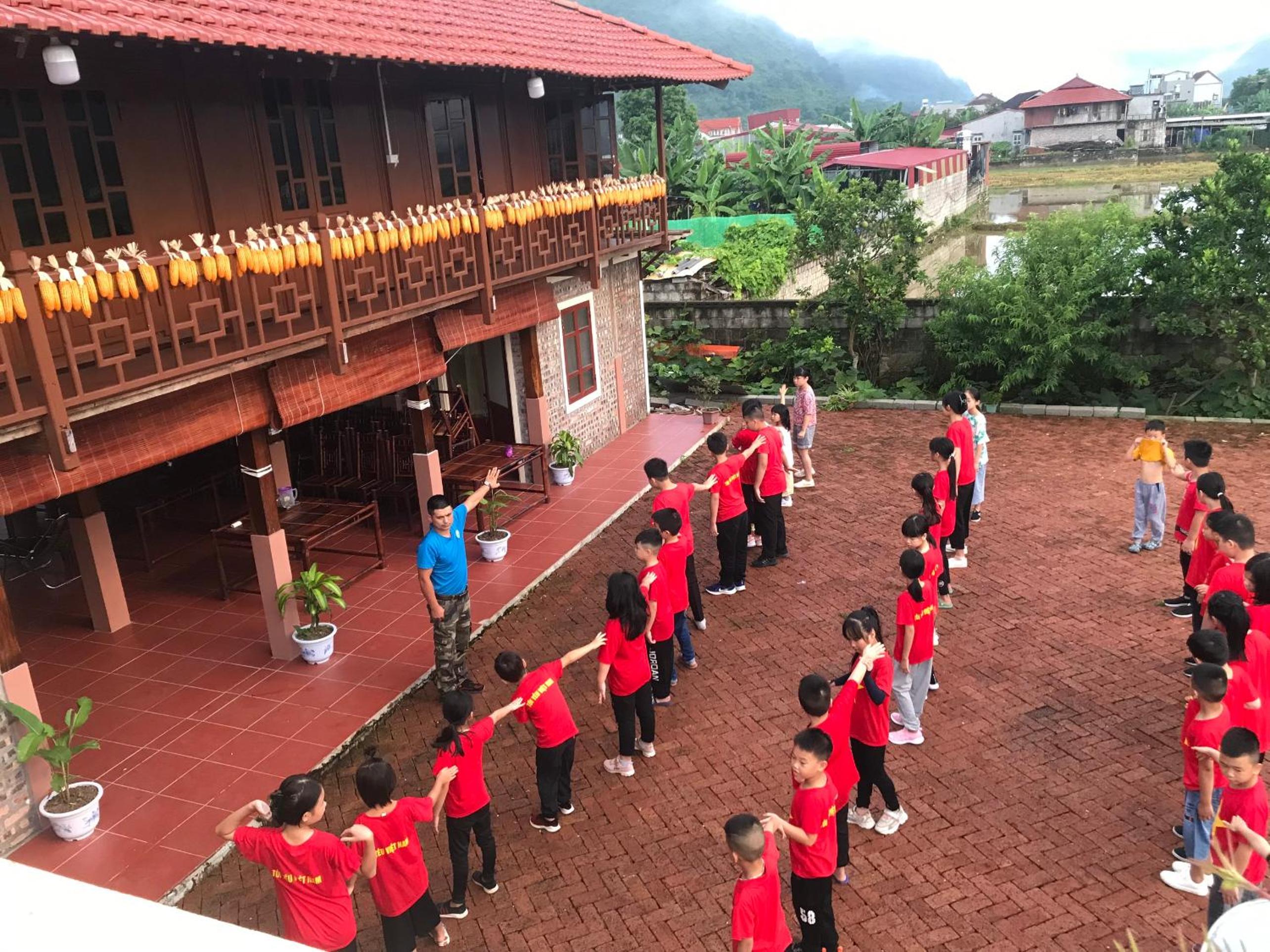 Bac Son Homestay