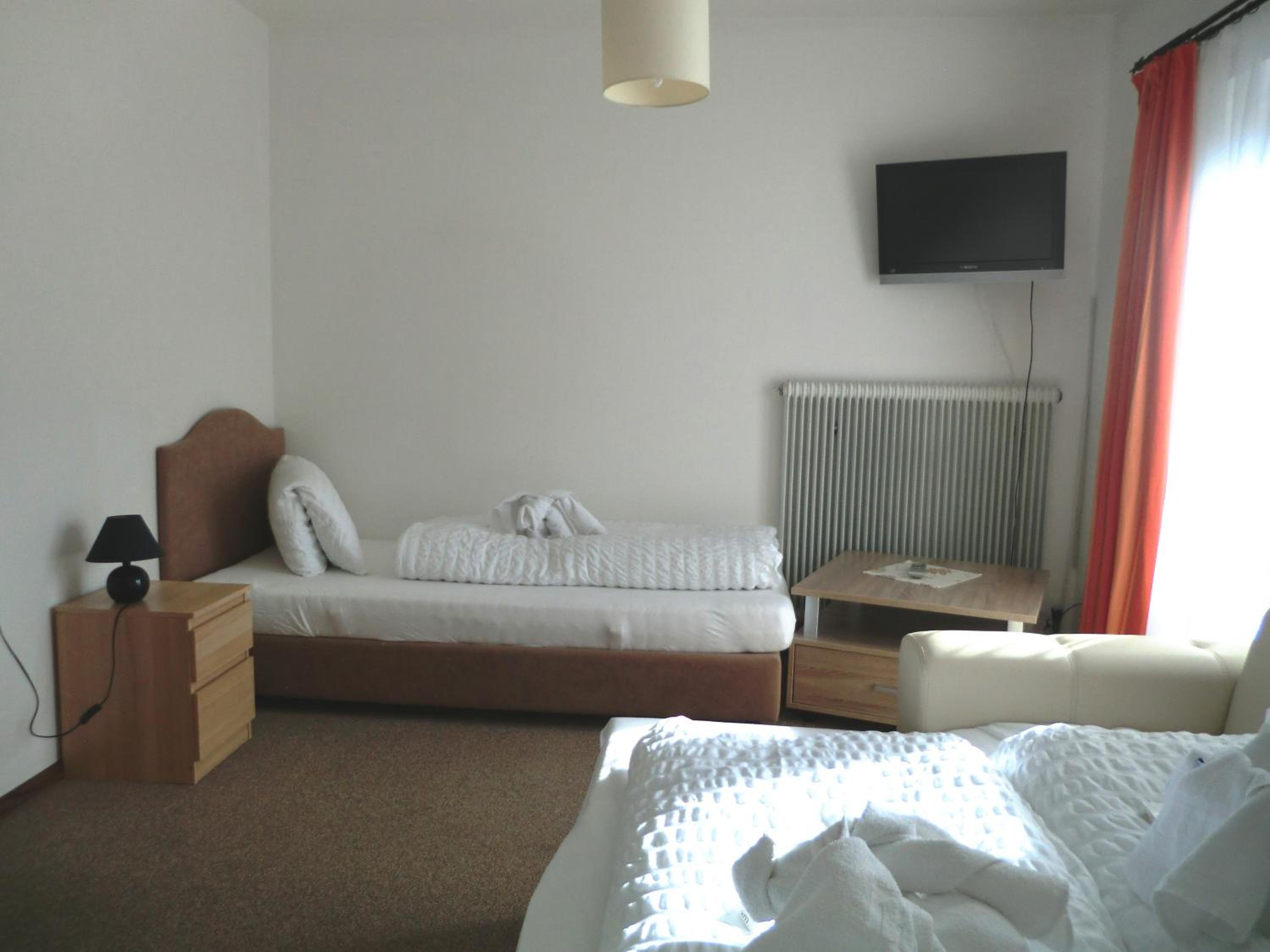 Photo 35