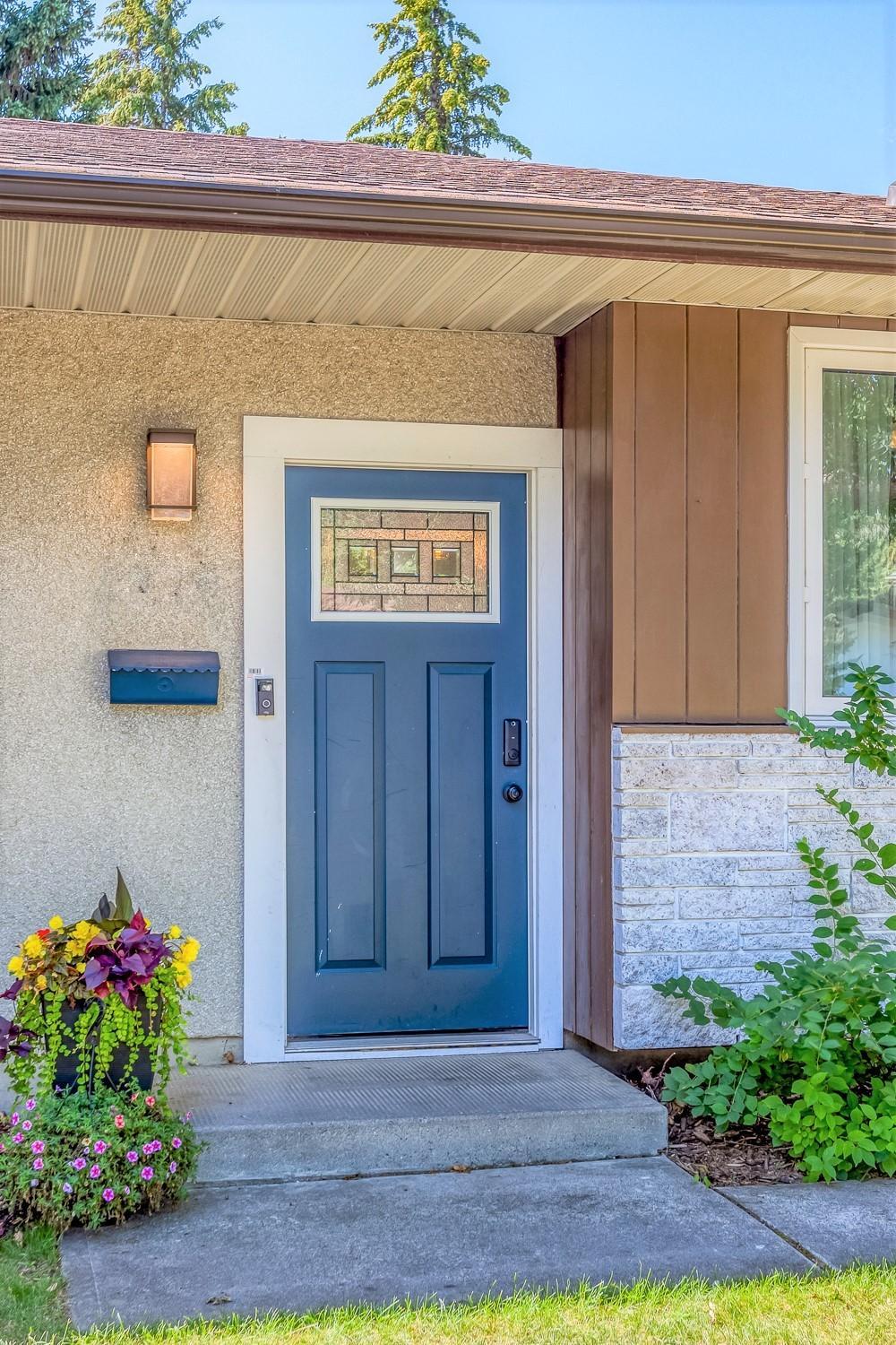Luxury Home By North Glenmore Park