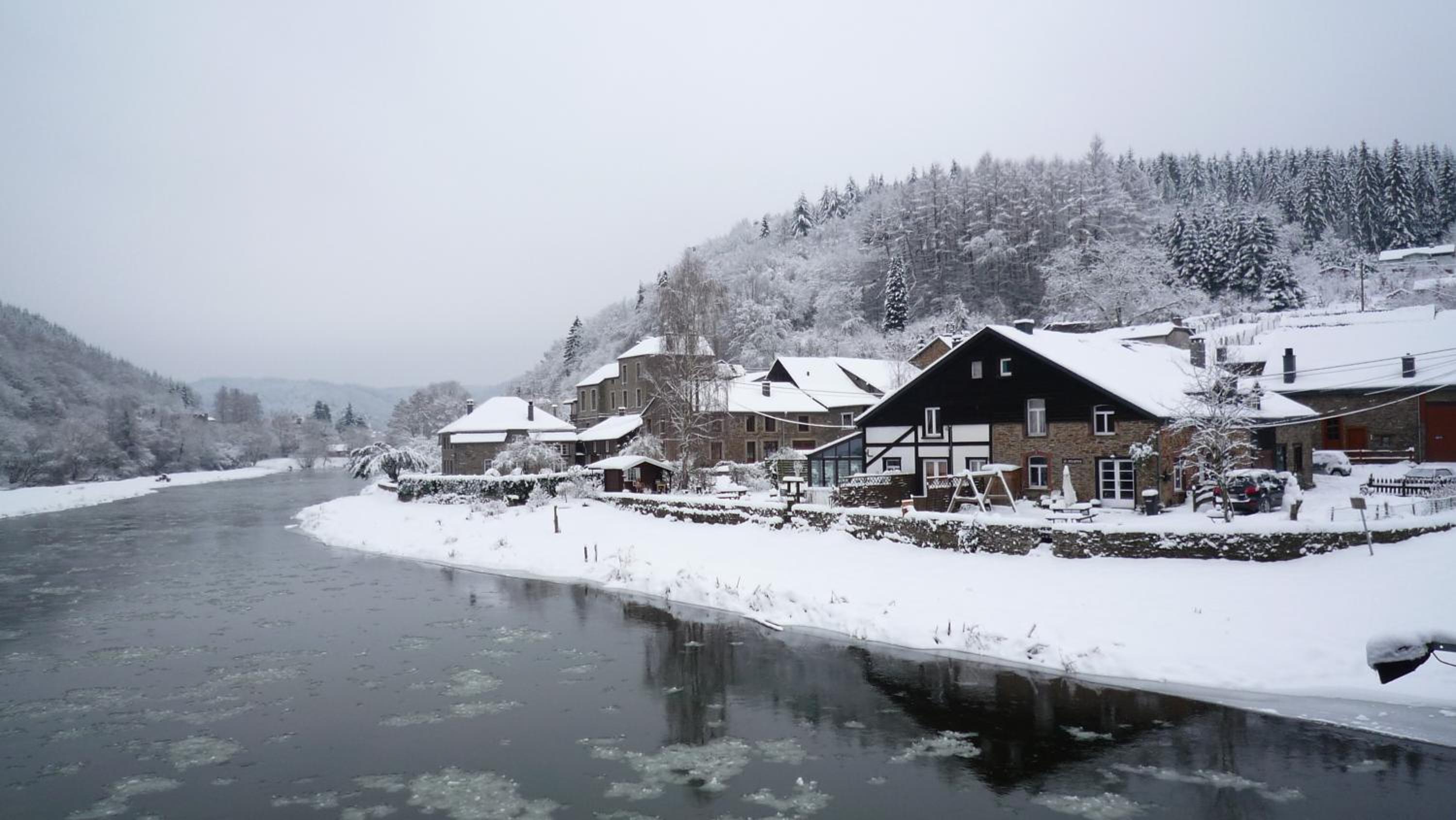 Gîte la Passerelle à Mouzaive