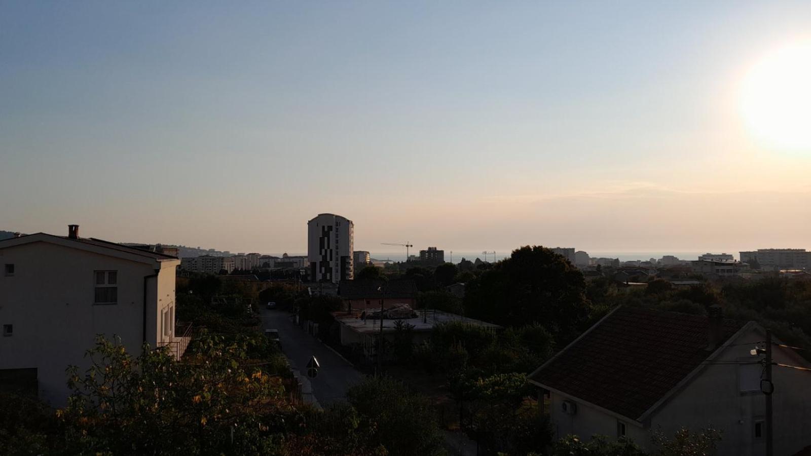 Photo 32
