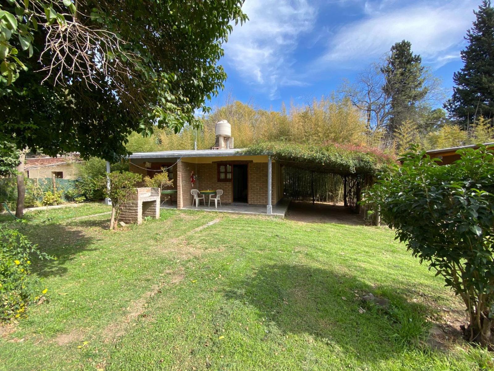 Los Horneros, Cabañas