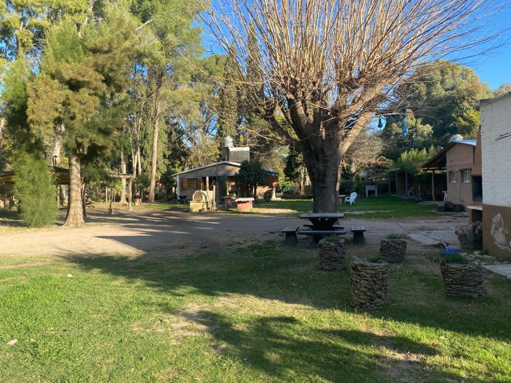 Los Horneros, Cabañas