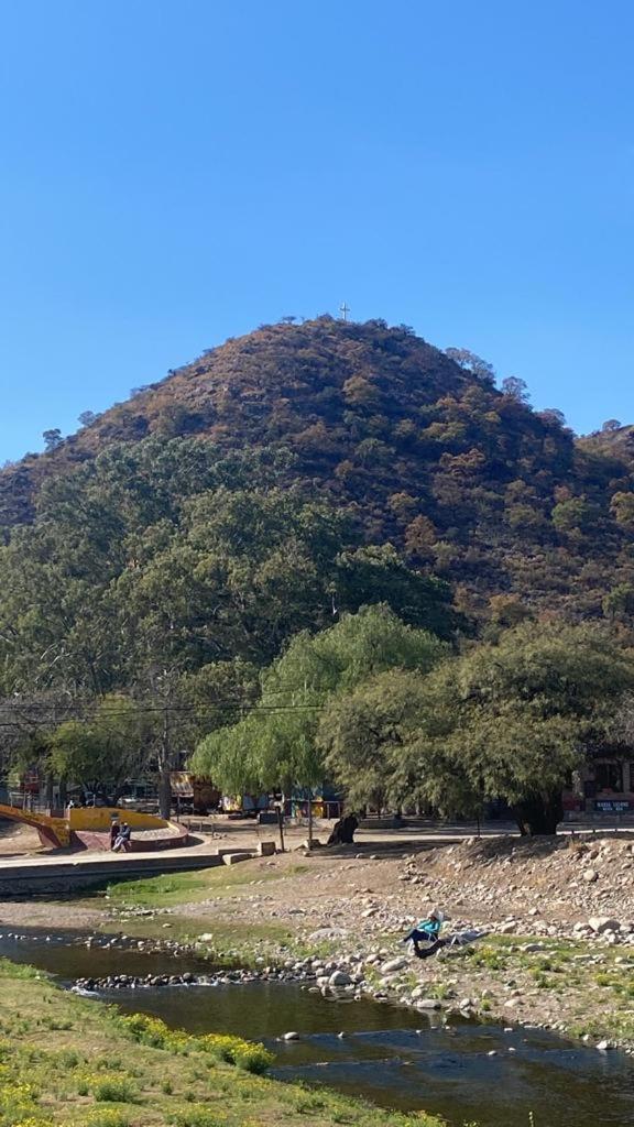 Los Horneros, Cabañas