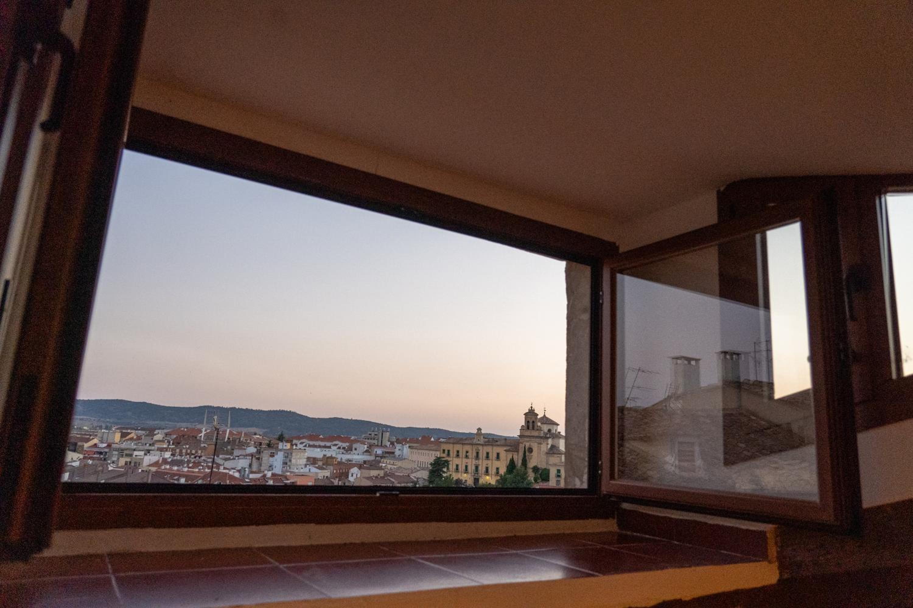 VUT La Calle Estrecha