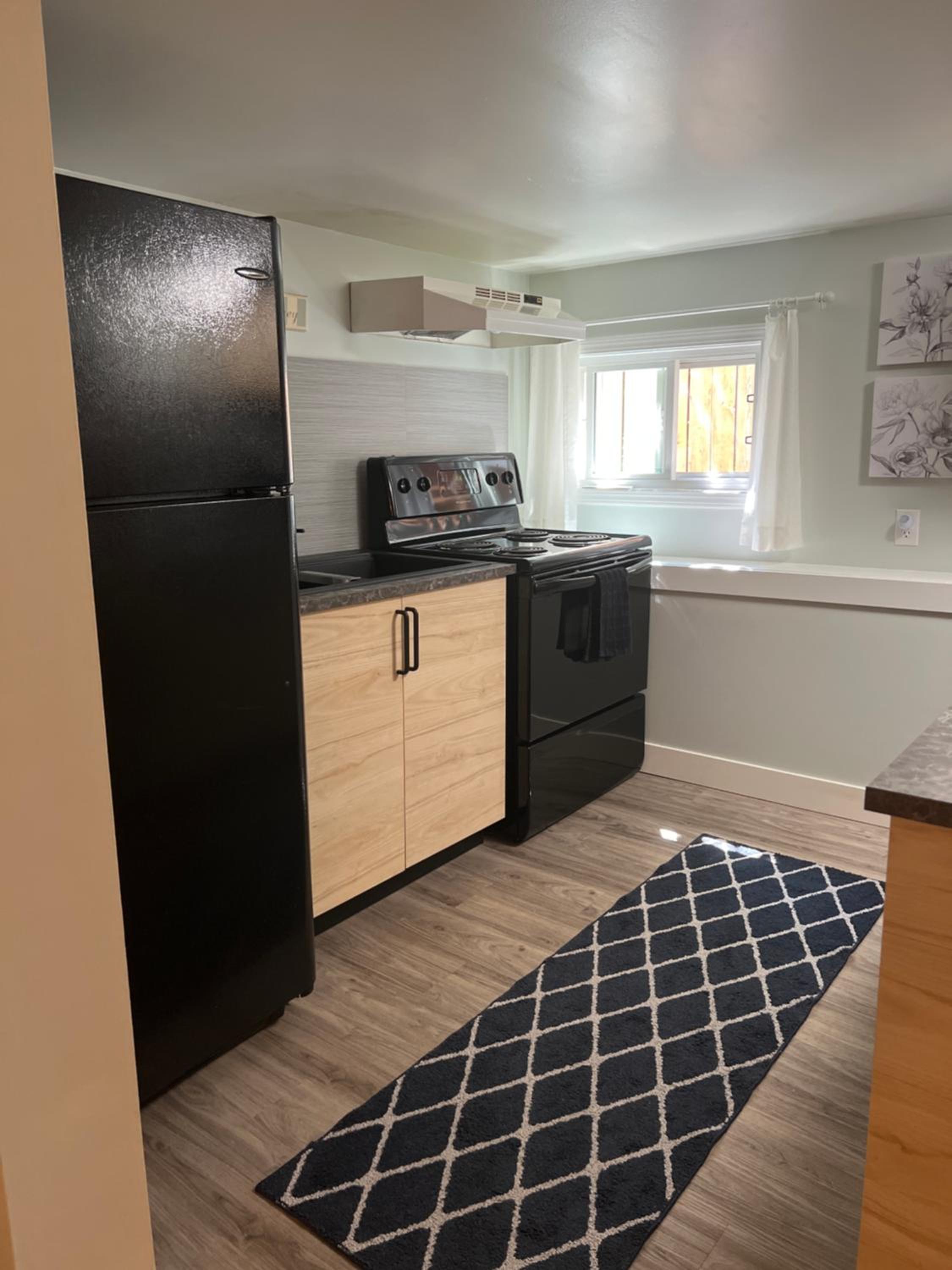 Quaint 1 bedroom lower suite in Victoria, BC