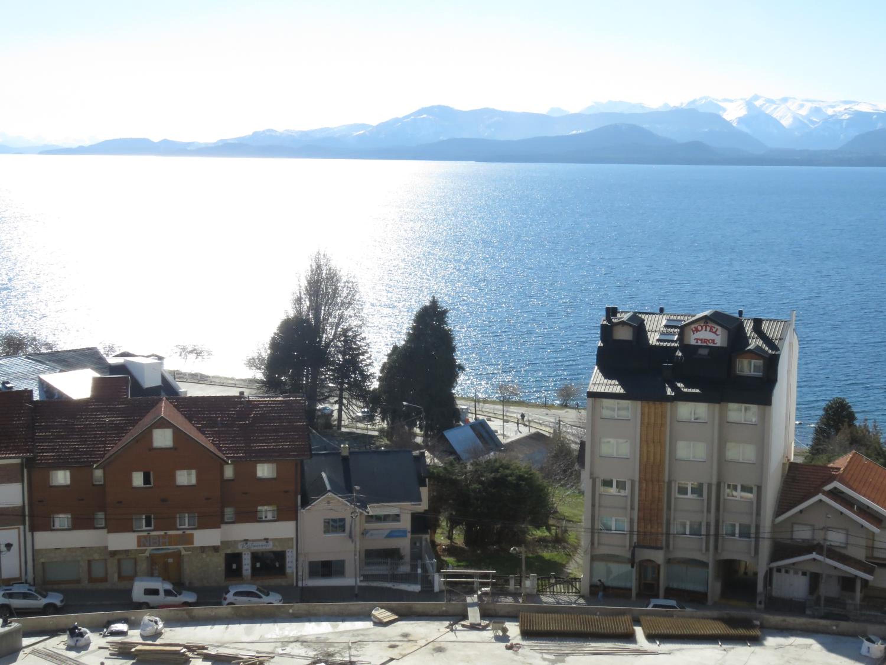 Bariloche Center 630 STUDIO