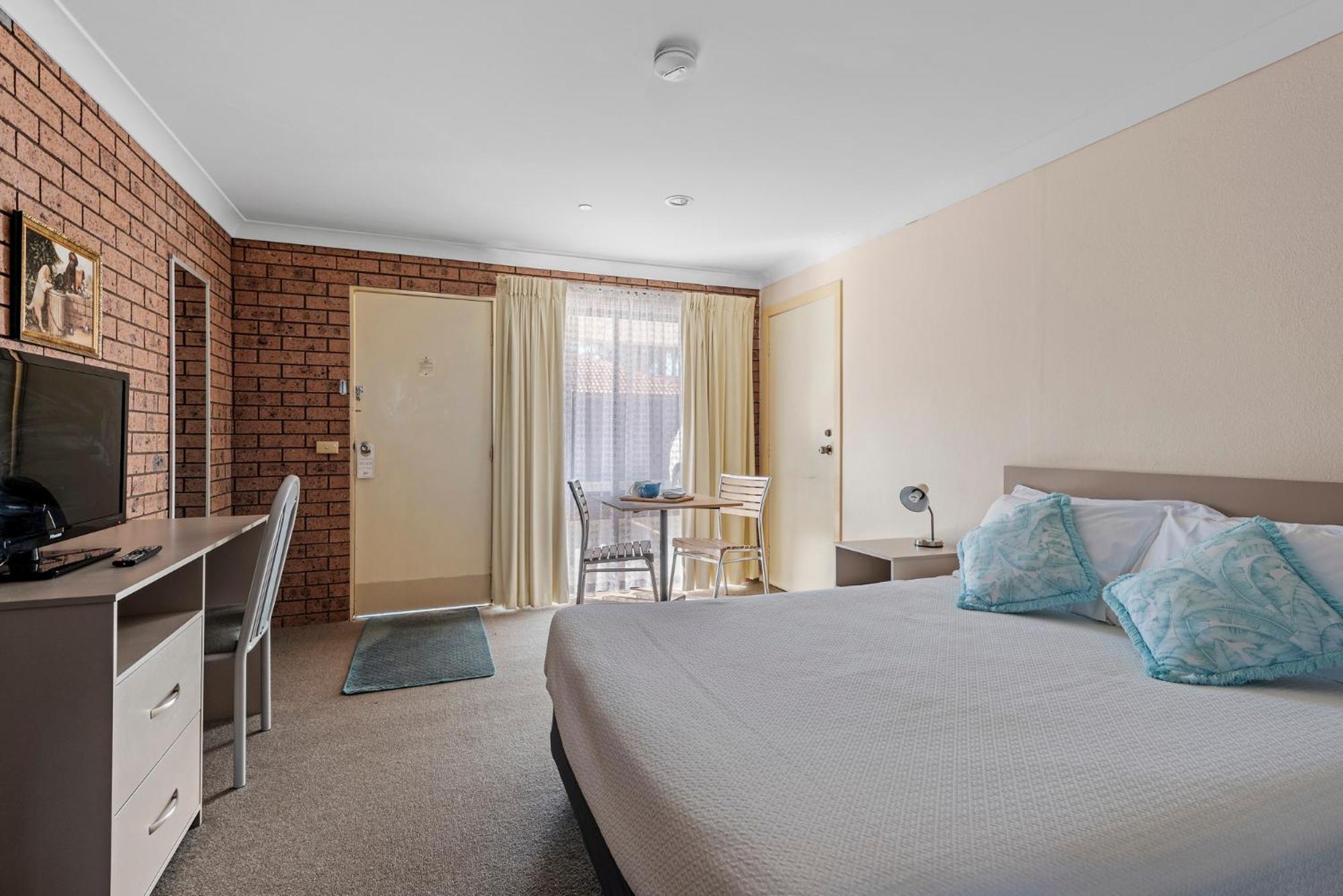 Bomaderry Motor Inn