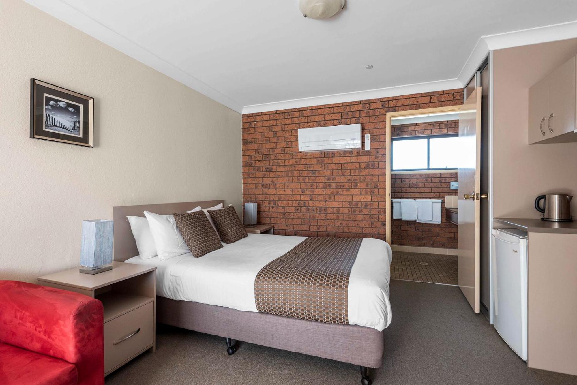 Bomaderry Motor Inn