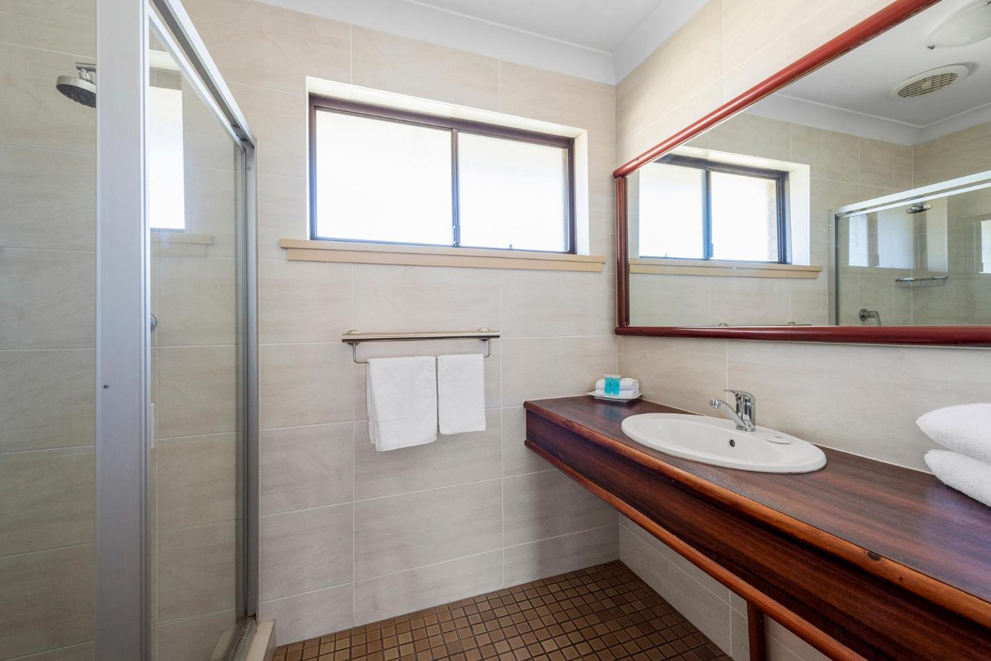 Bomaderry Motor Inn