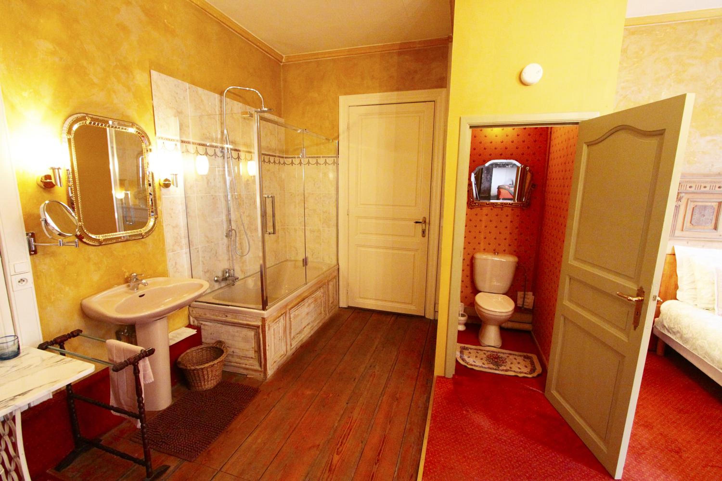 Home Fleuri Guesthouse