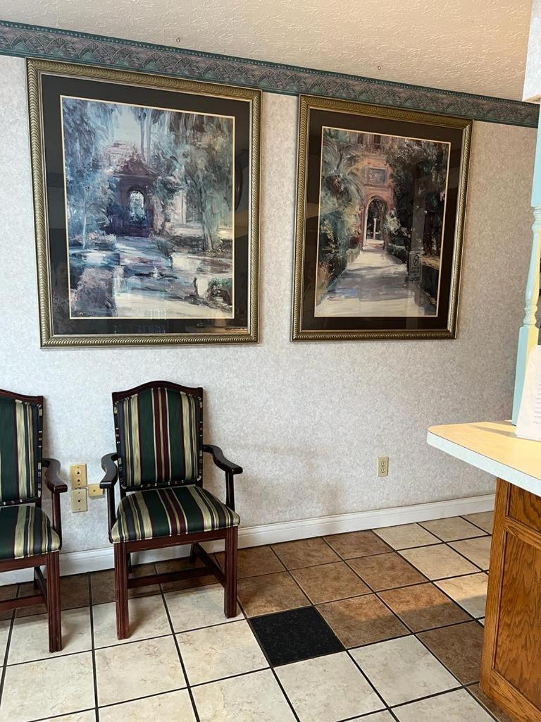 Americas Inn Bardstown, photo 21