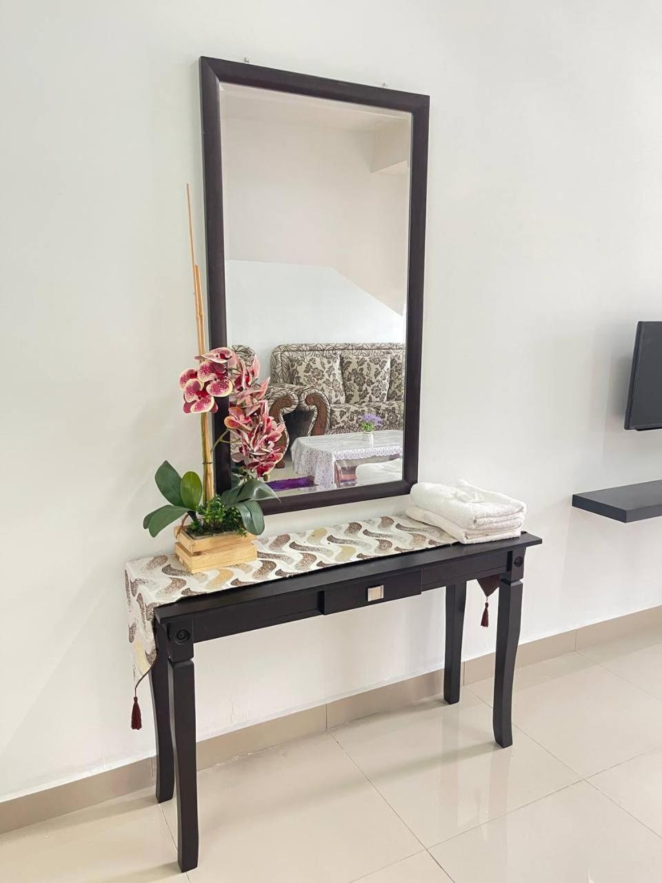 Ritz Homestay UNIT A at Gong Badak, Kuala Terengganu photo 5