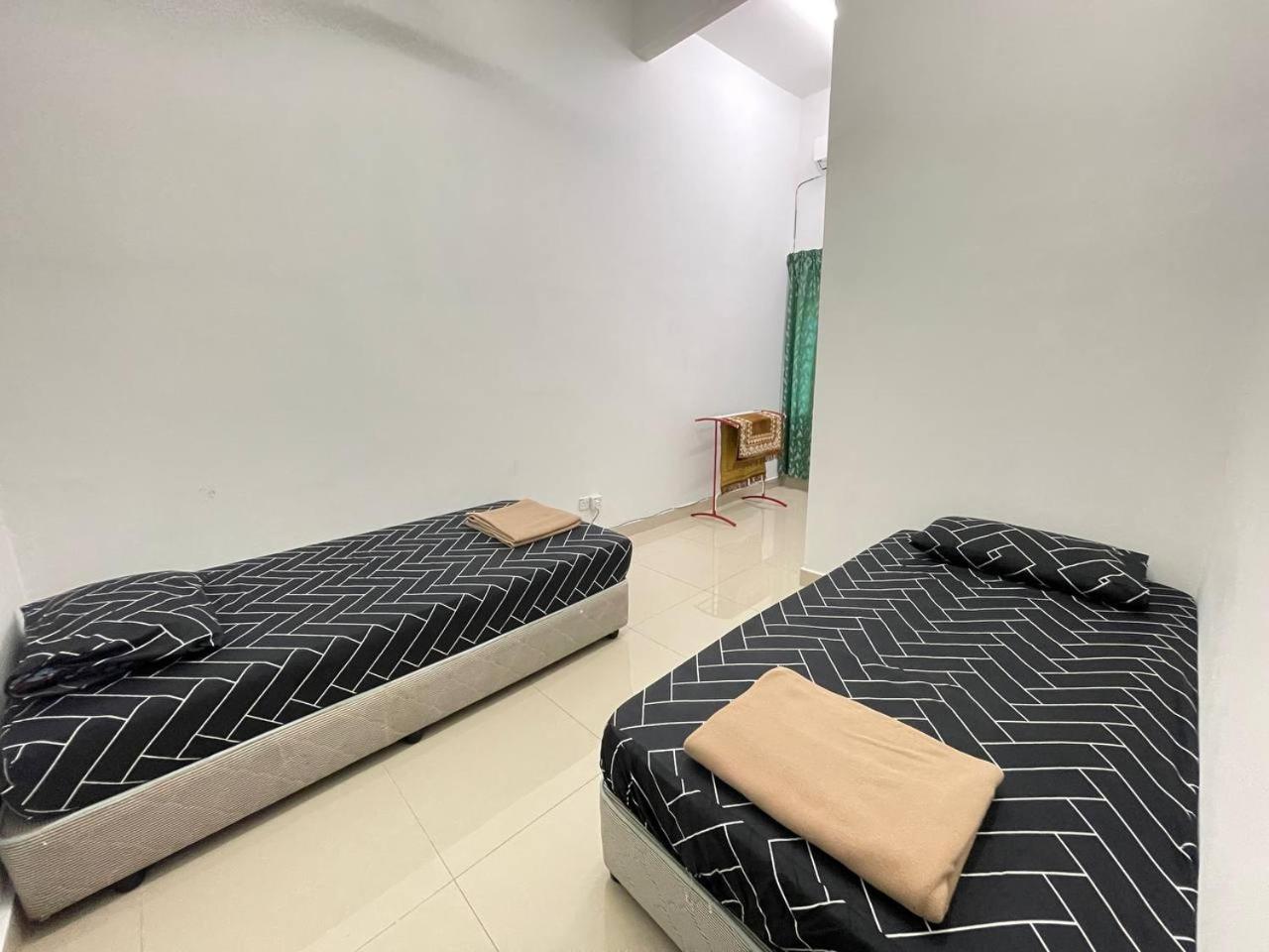 Ritz Homestay UNIT A at Gong Badak, Kuala Terengganu photo 4