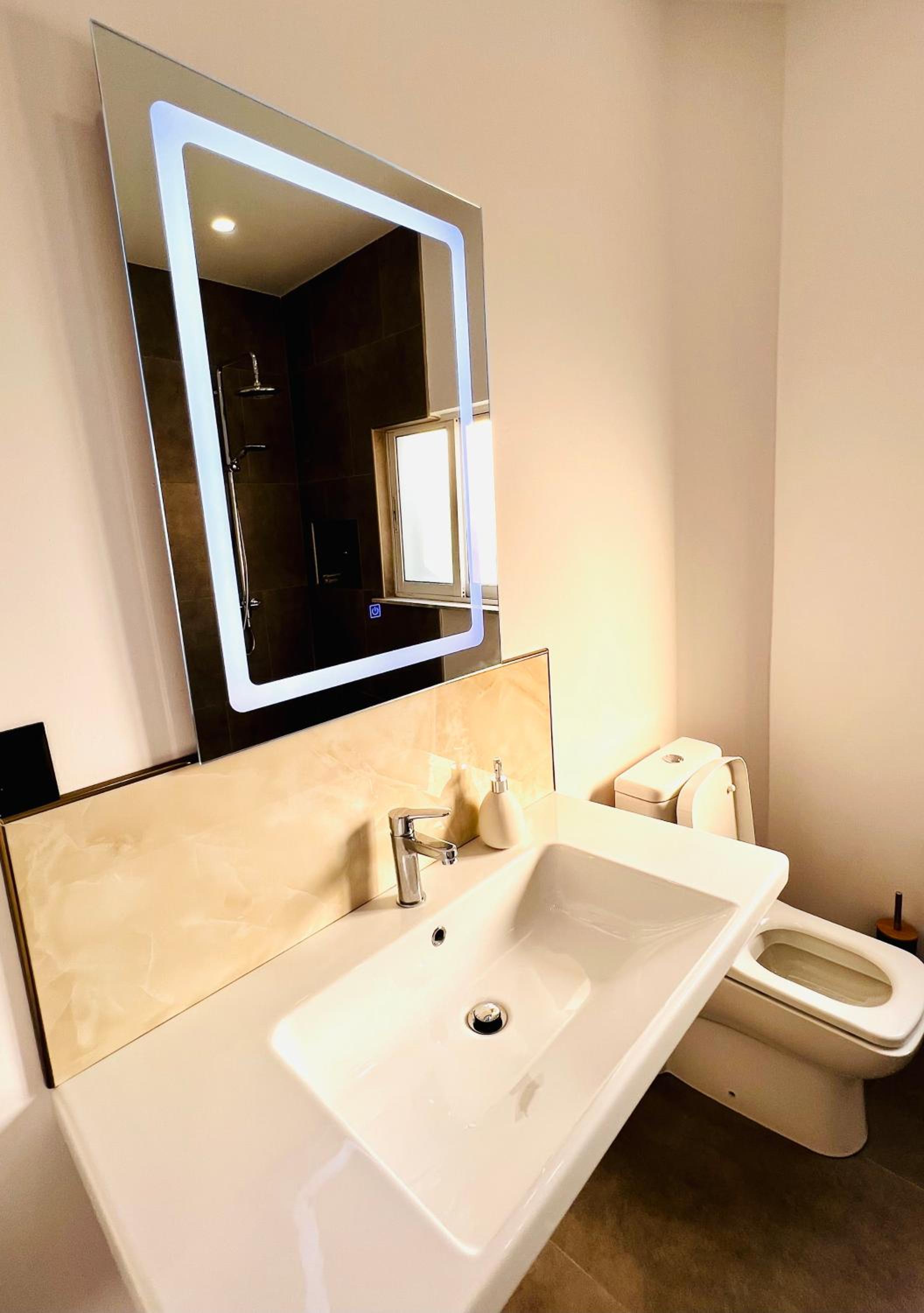 Bejart Apartment 3