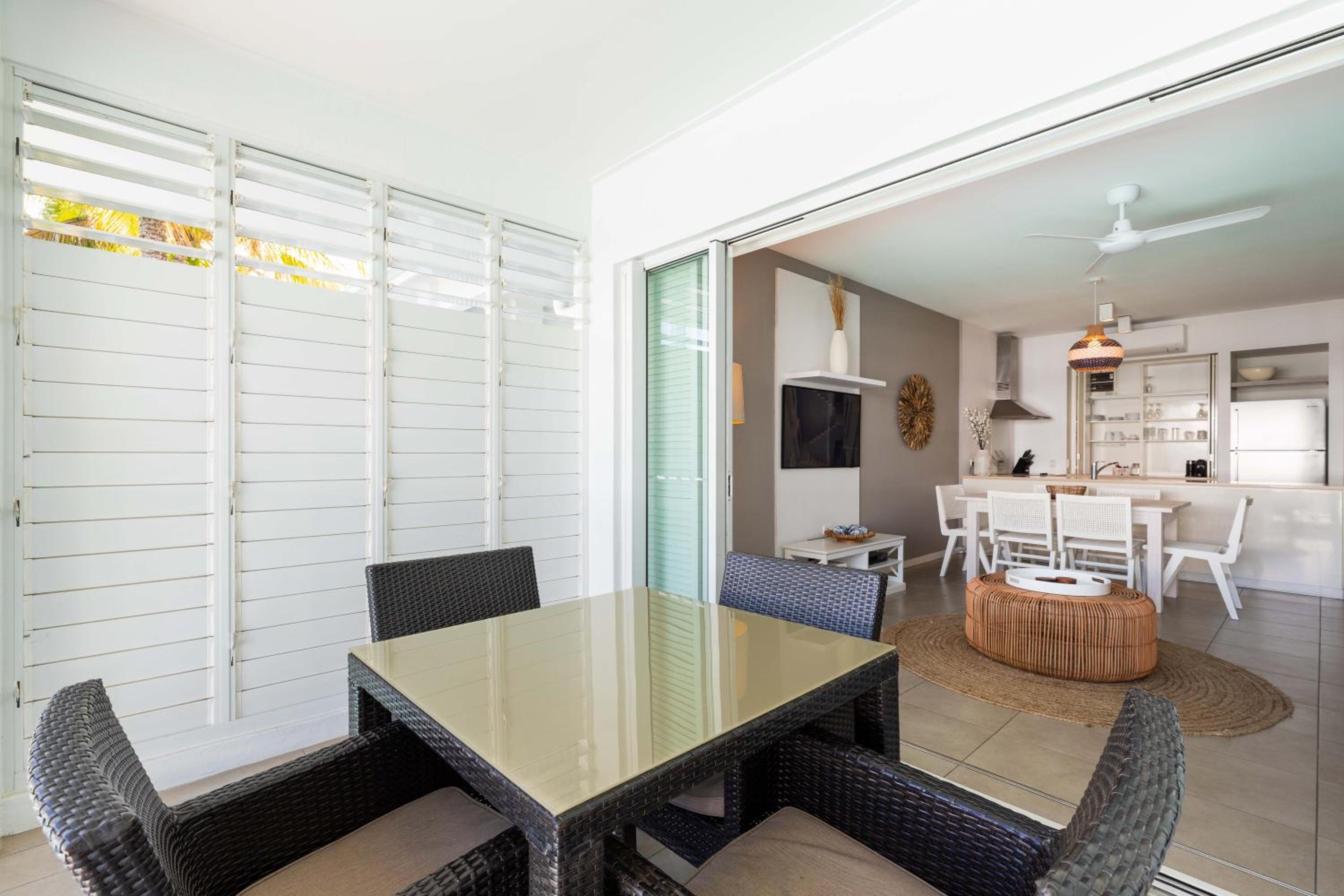 Beach Club Port Douglas 3 Bedroom Penthouse