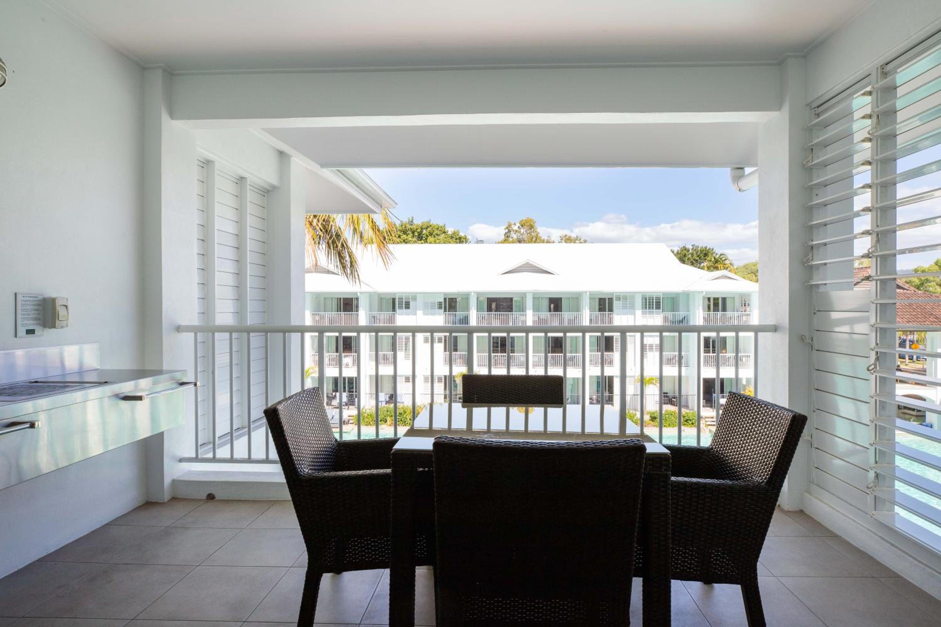Beach Club Port Douglas 3 Bedroom Penthouse