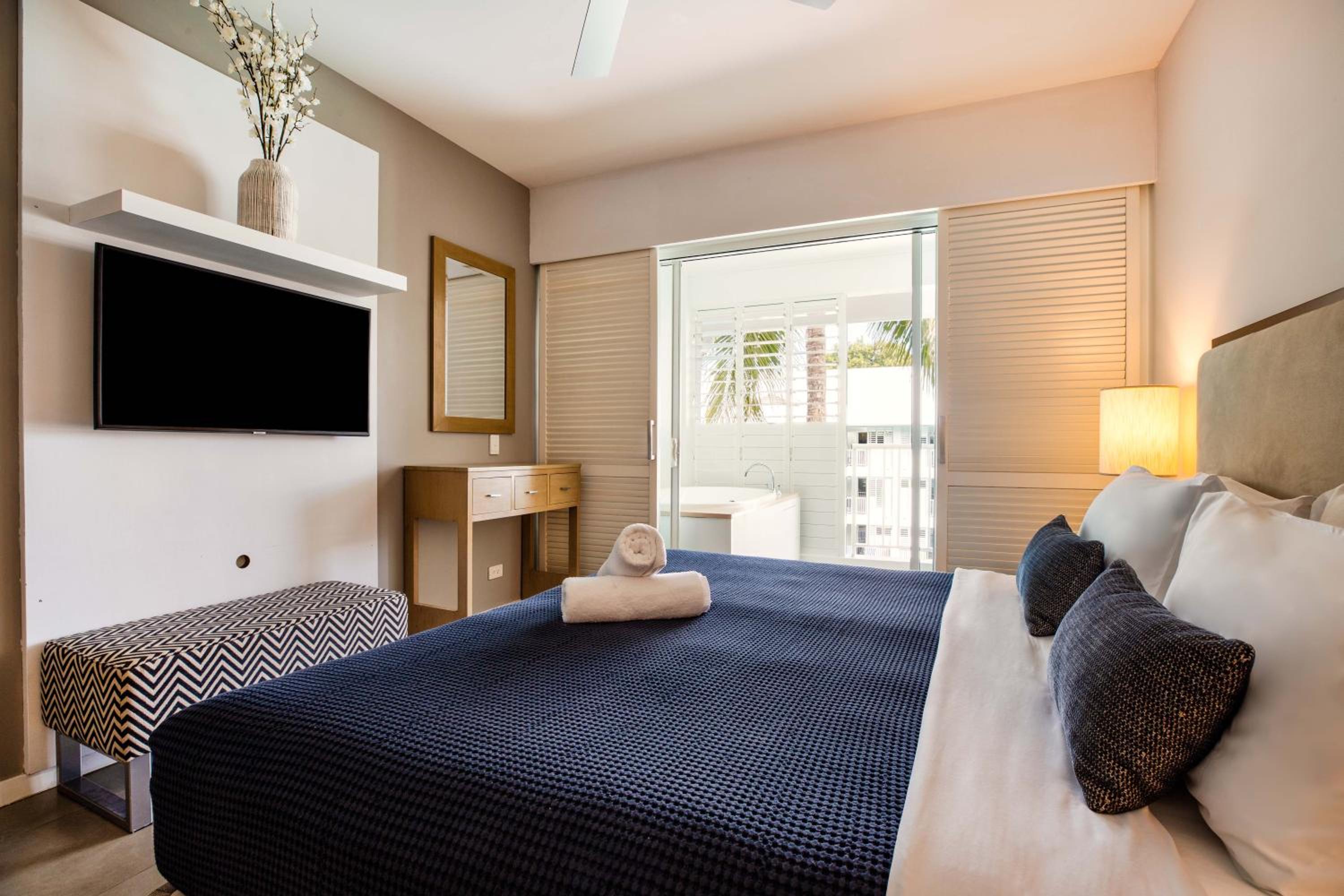 Beach Club Port Douglas 3 Bedroom Penthouse