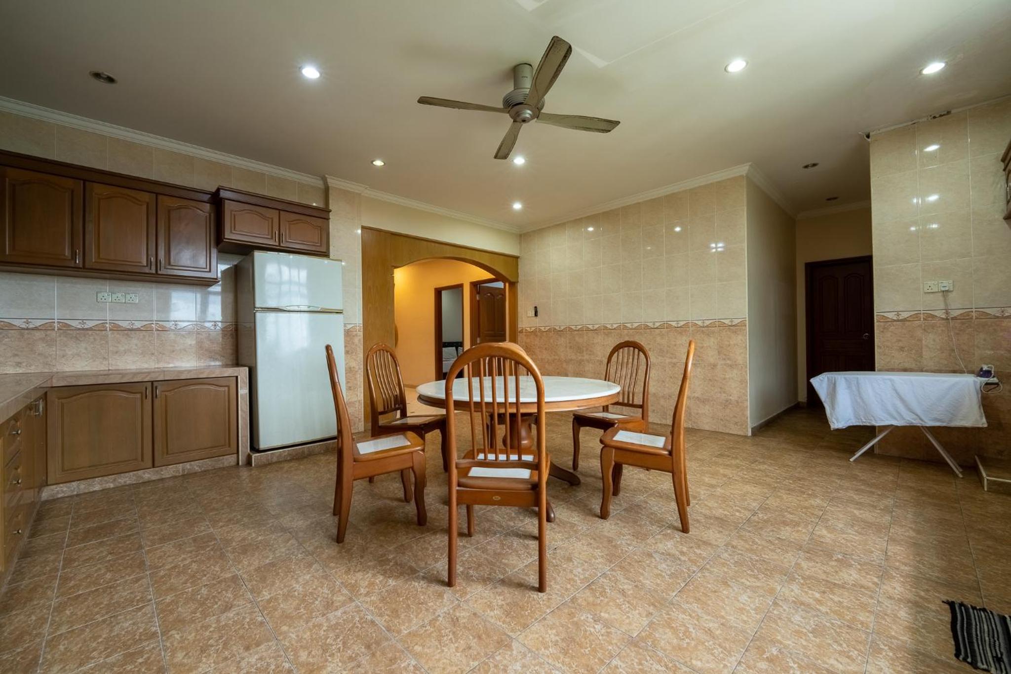 MK Homestay Wakaf Che Yeh with bathtub - Max 14 Pax photo 2