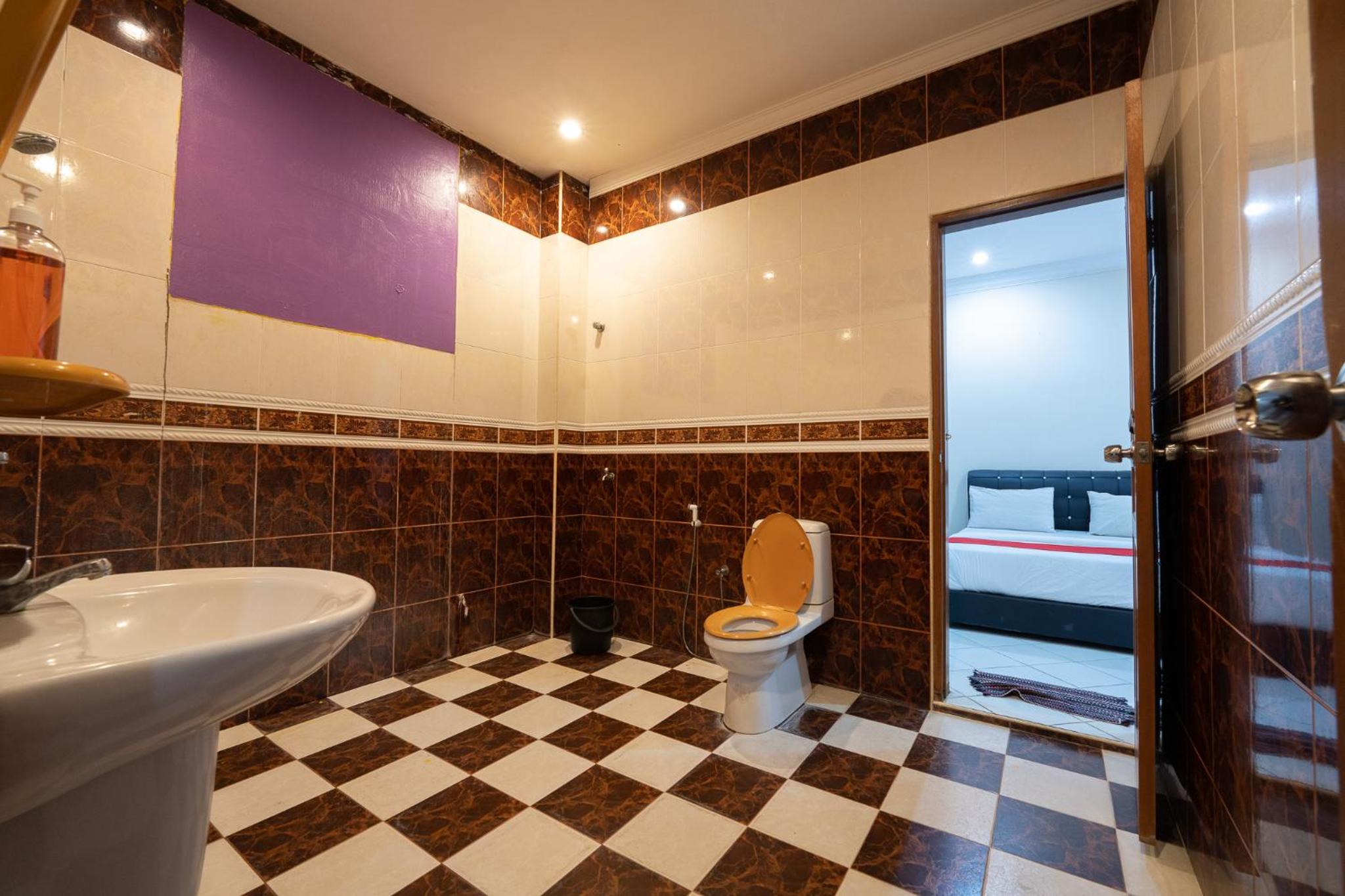 MK Homestay Wakaf Che Yeh with bathtub - Max 14 Pax photo 4