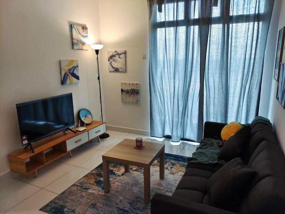 A2603 THE PLATINO NETFLIX PARADIGM MALL By STAY