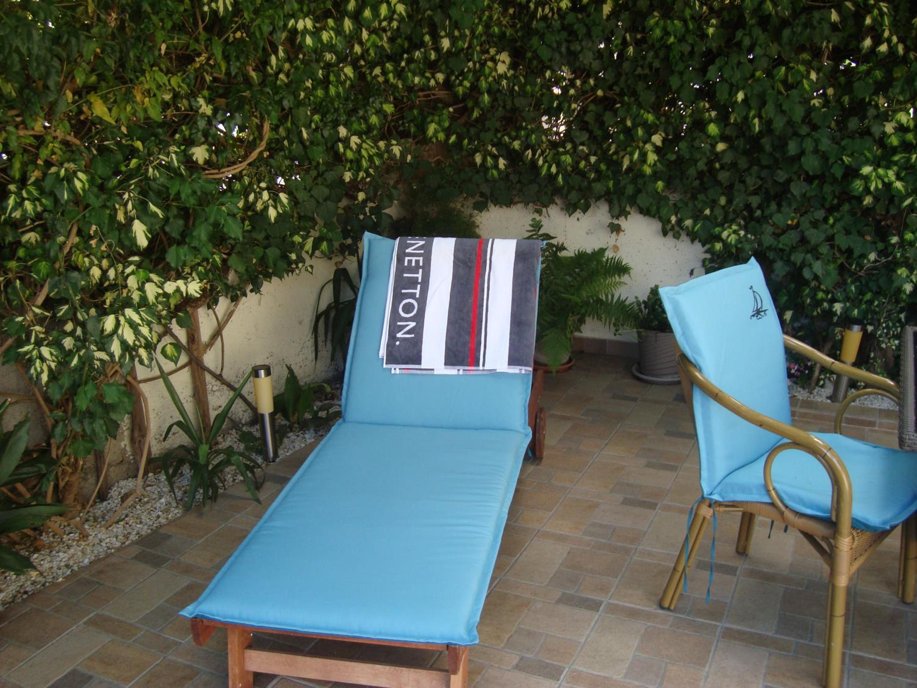 Studio Apartment Lile en Trstenik — balance & terrace