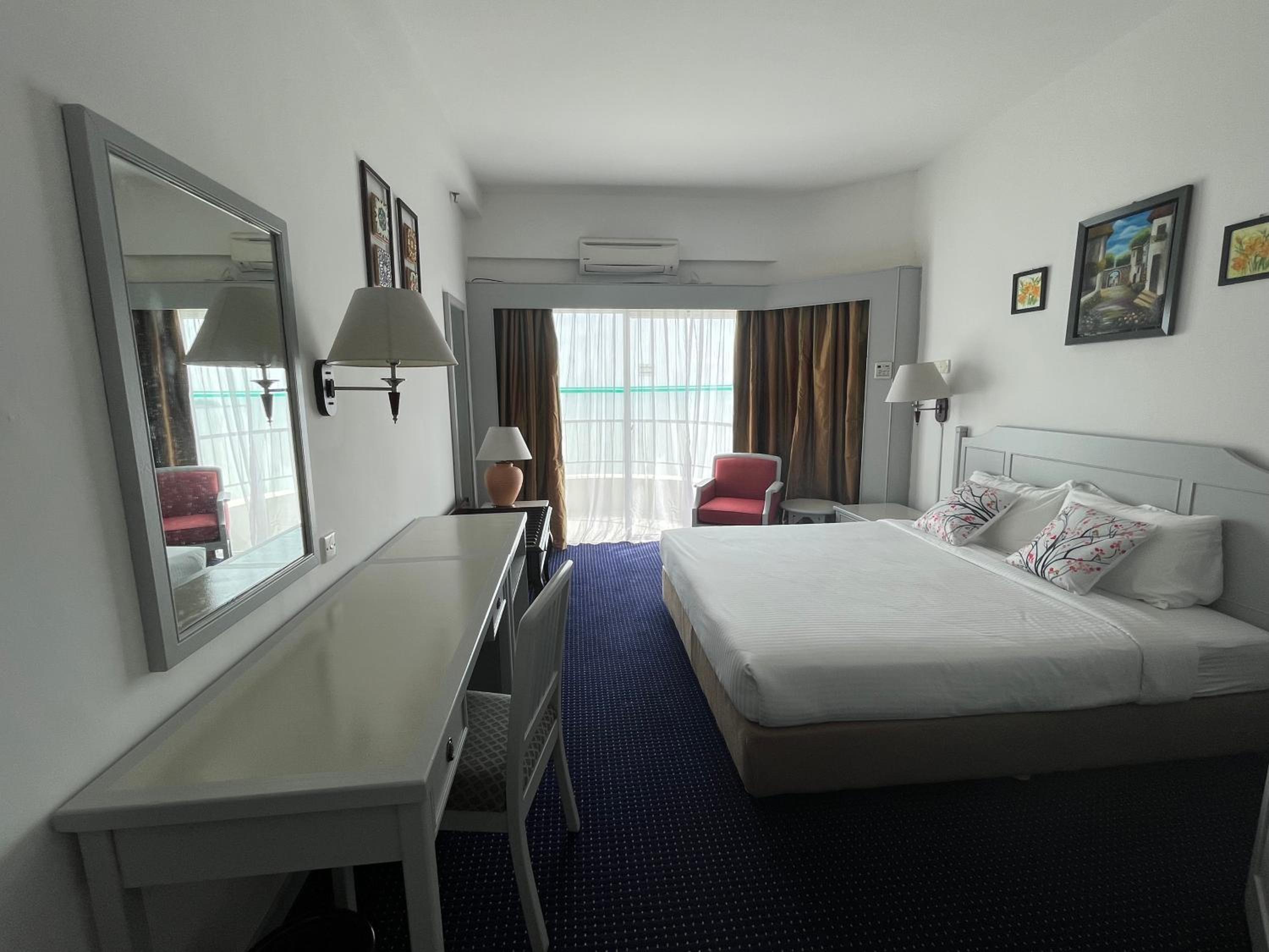 Paradise by the Sea in Penang by Veron at Rainbow Paradise, photo 162