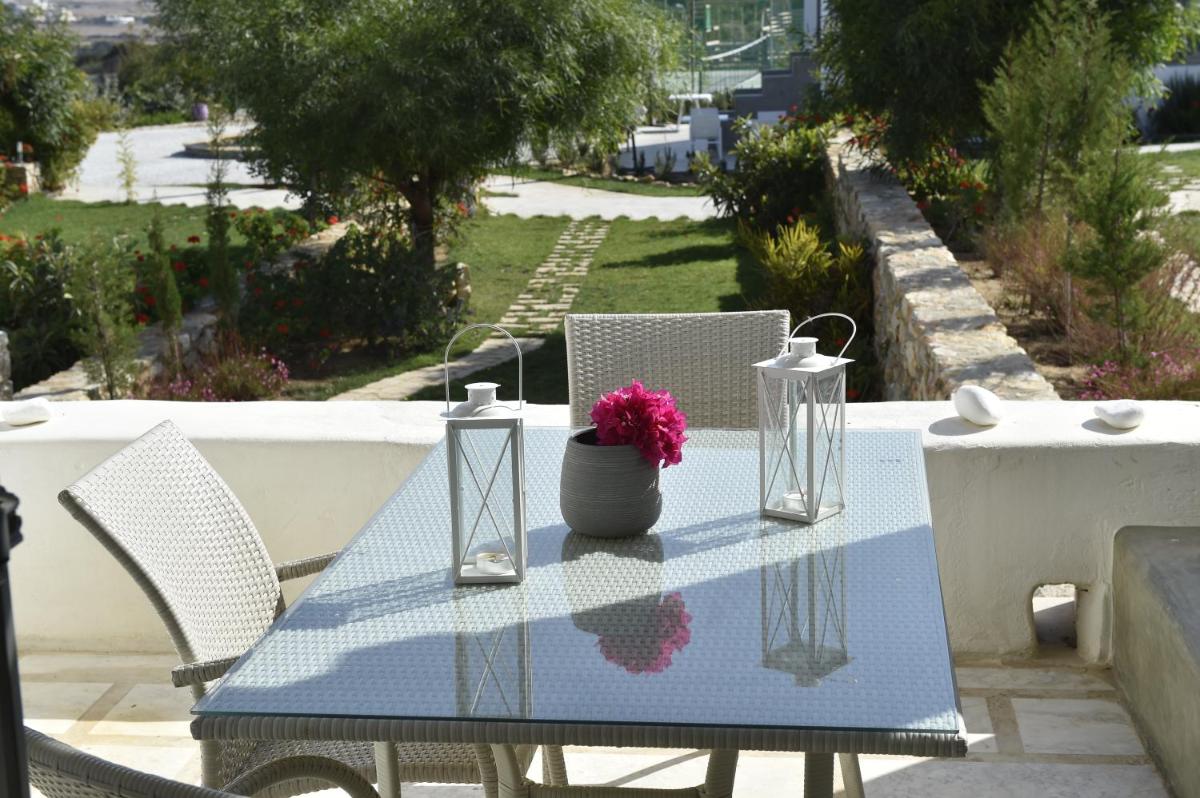 outdoor BBQ area