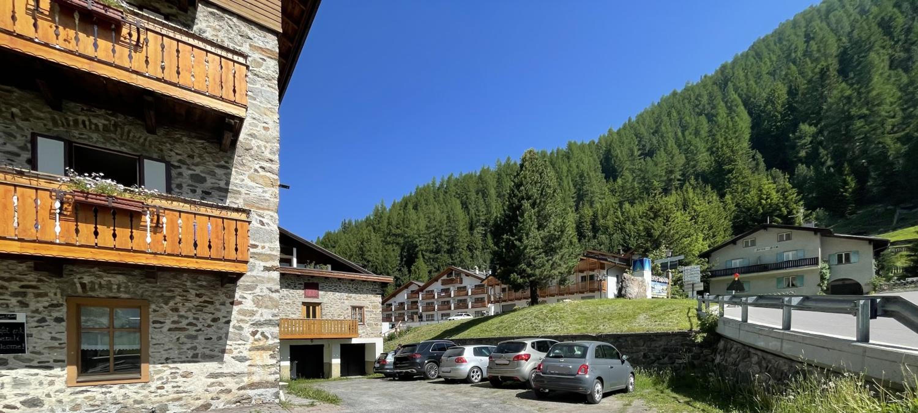 Photo 12