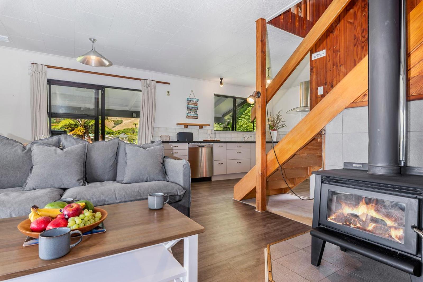 Splendour on Spencer - Lake Tarawera Holiday Home view 4