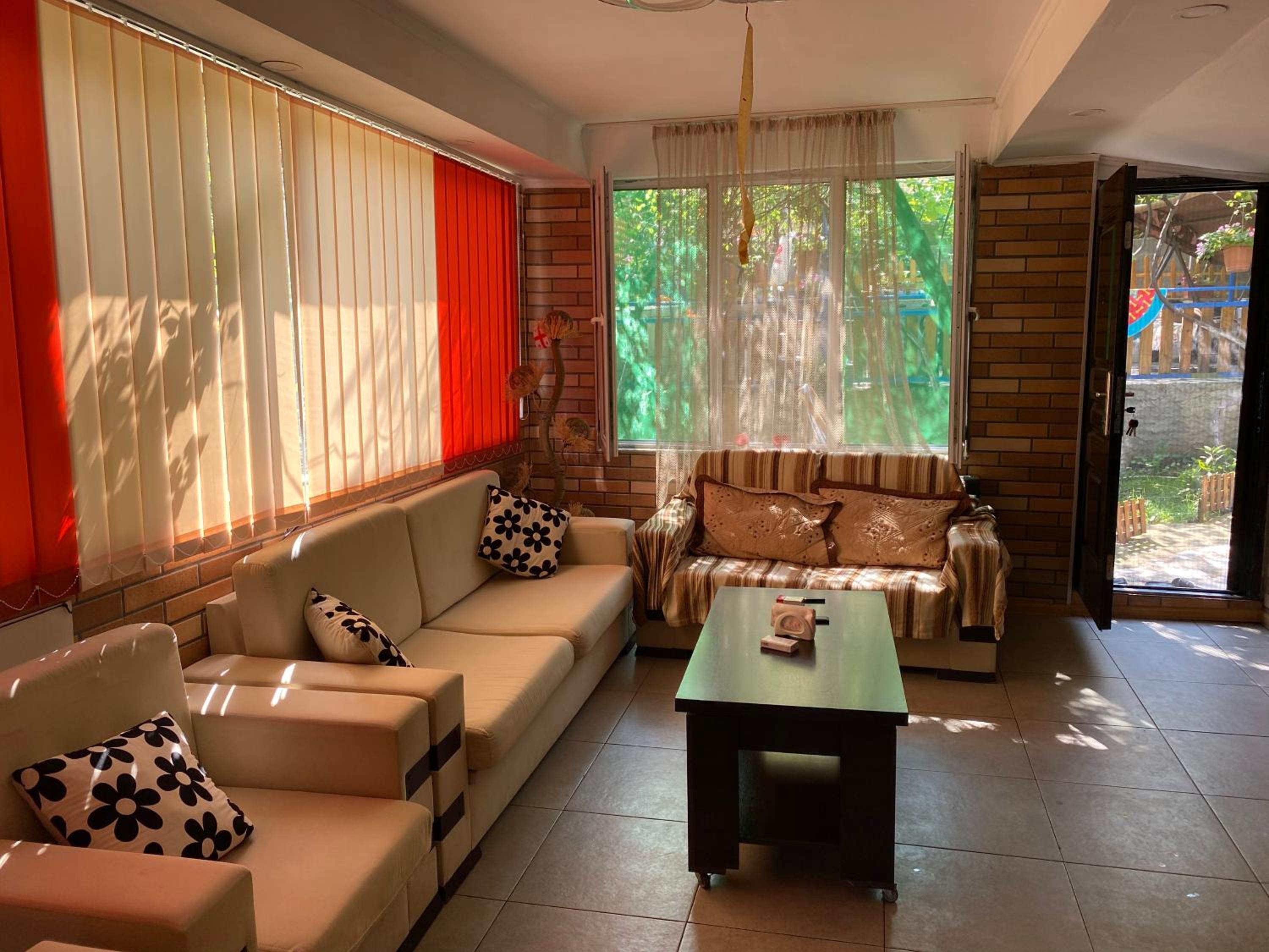 Mimihouse view 2