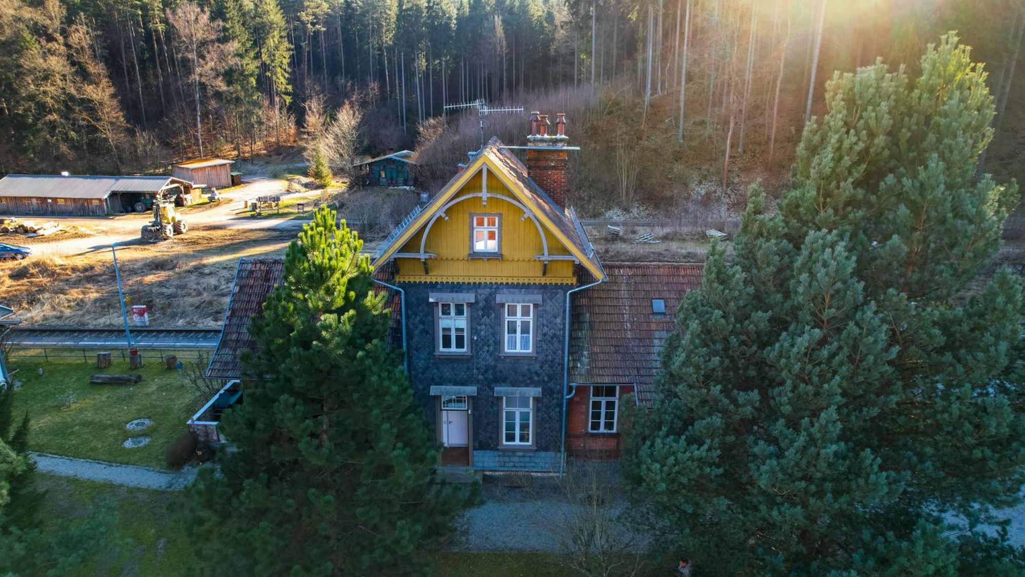 Bahnhof Paulinzella mit Sauna