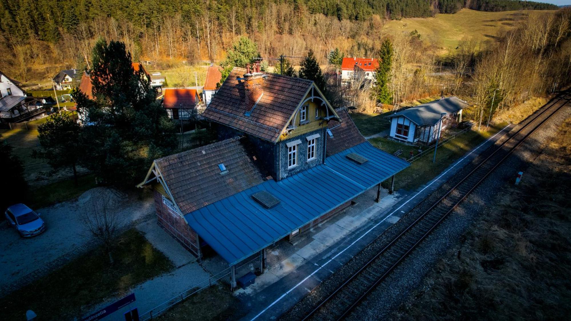 Bahnhof Paulinzella mit Sauna