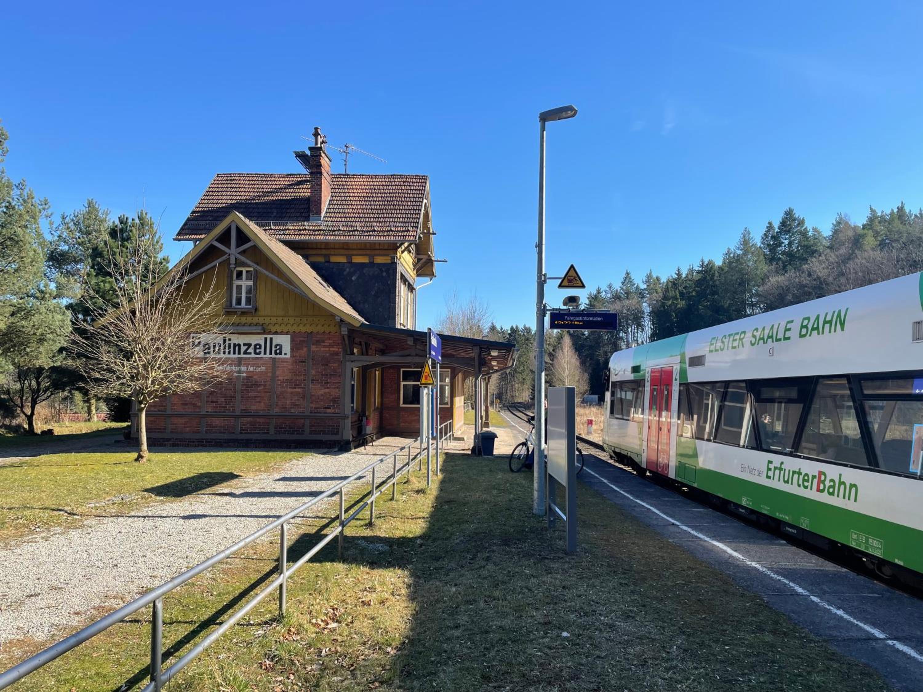 Bahnhof Paulinzella mit Sauna