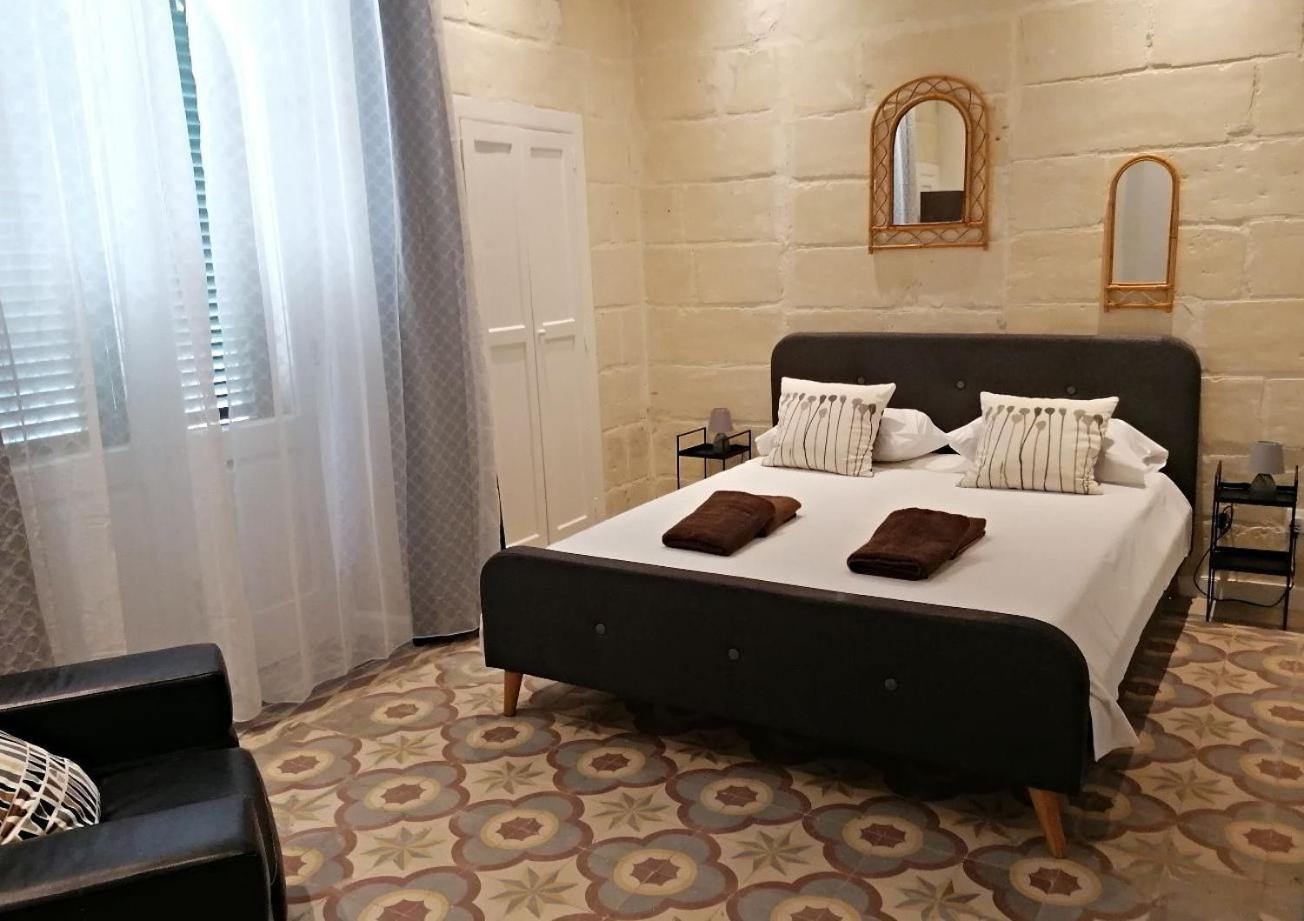 Central Family Apartment by Buena Vista view 5