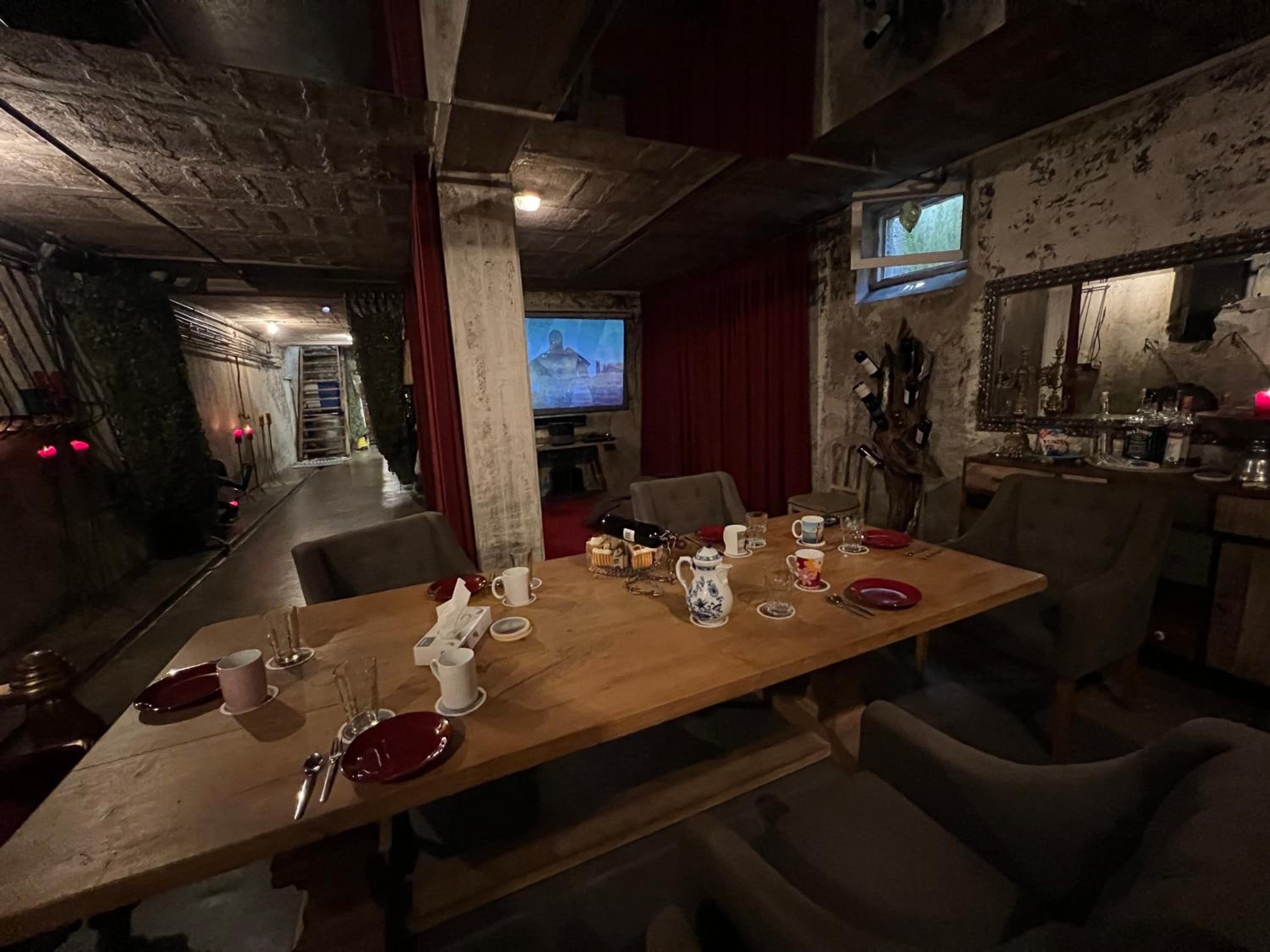 dining