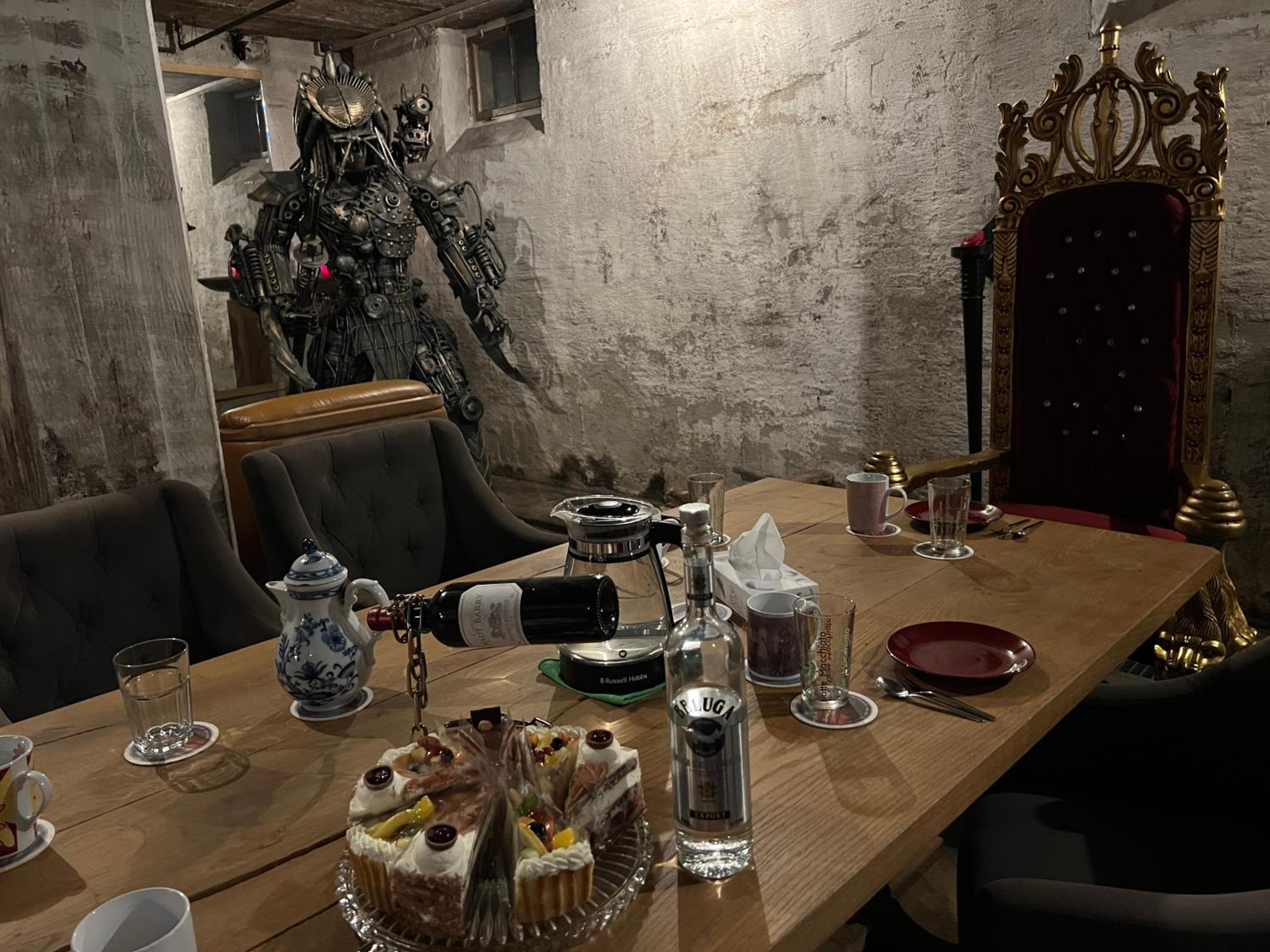 dining