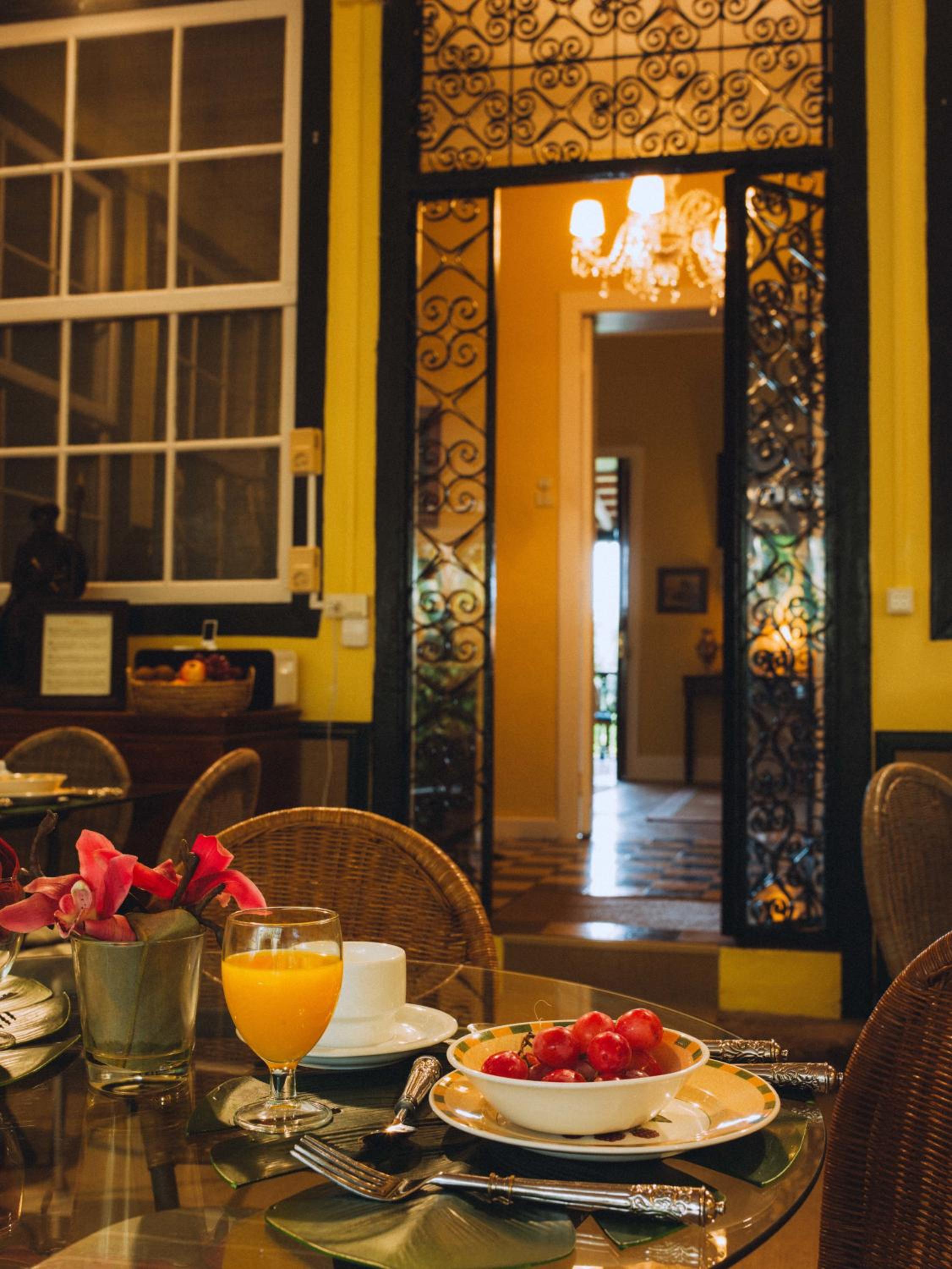 dining