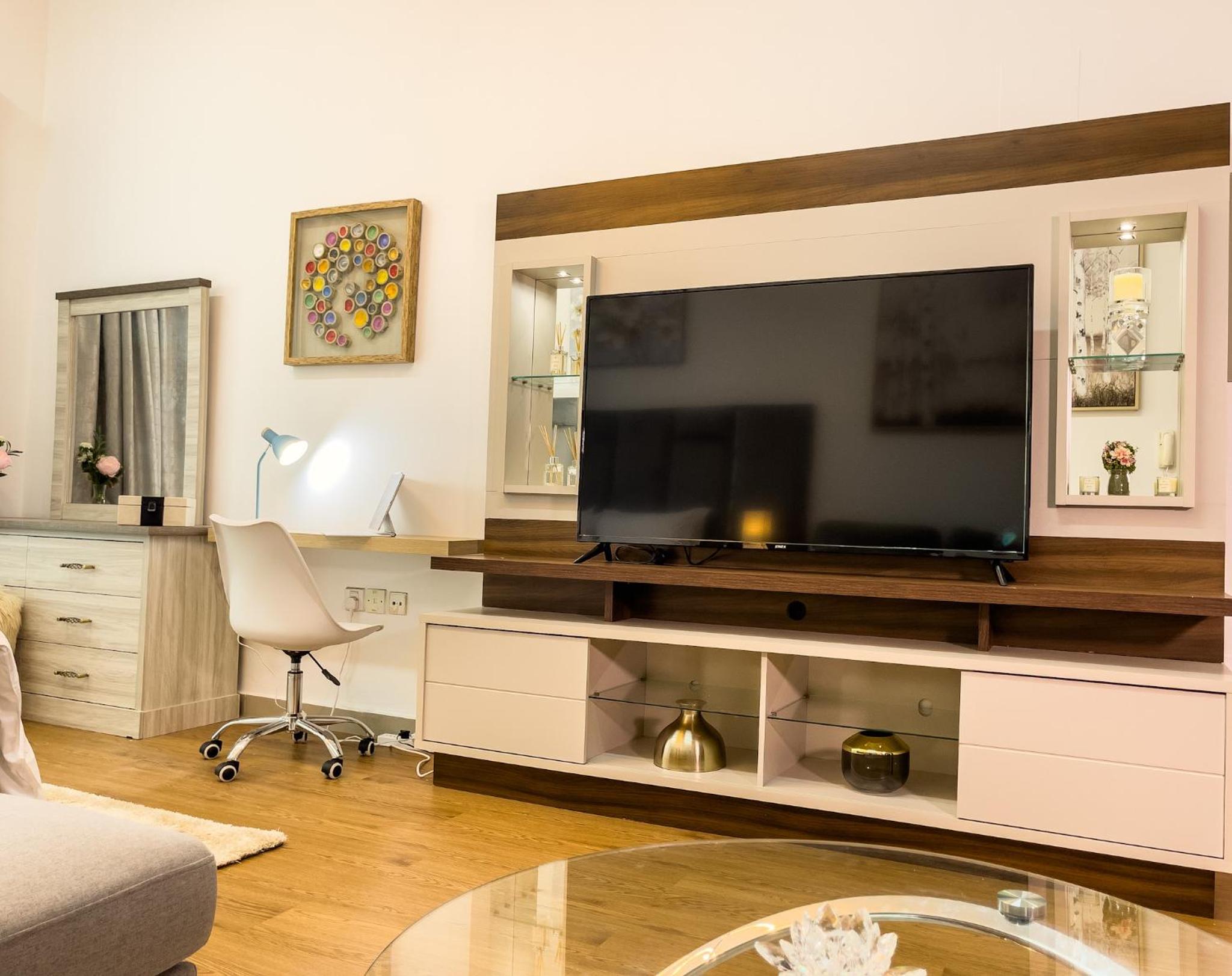 Luxury Studio Apartment Close to JBR Beach&Yacht Club&Metro-Available Airport Shuttle