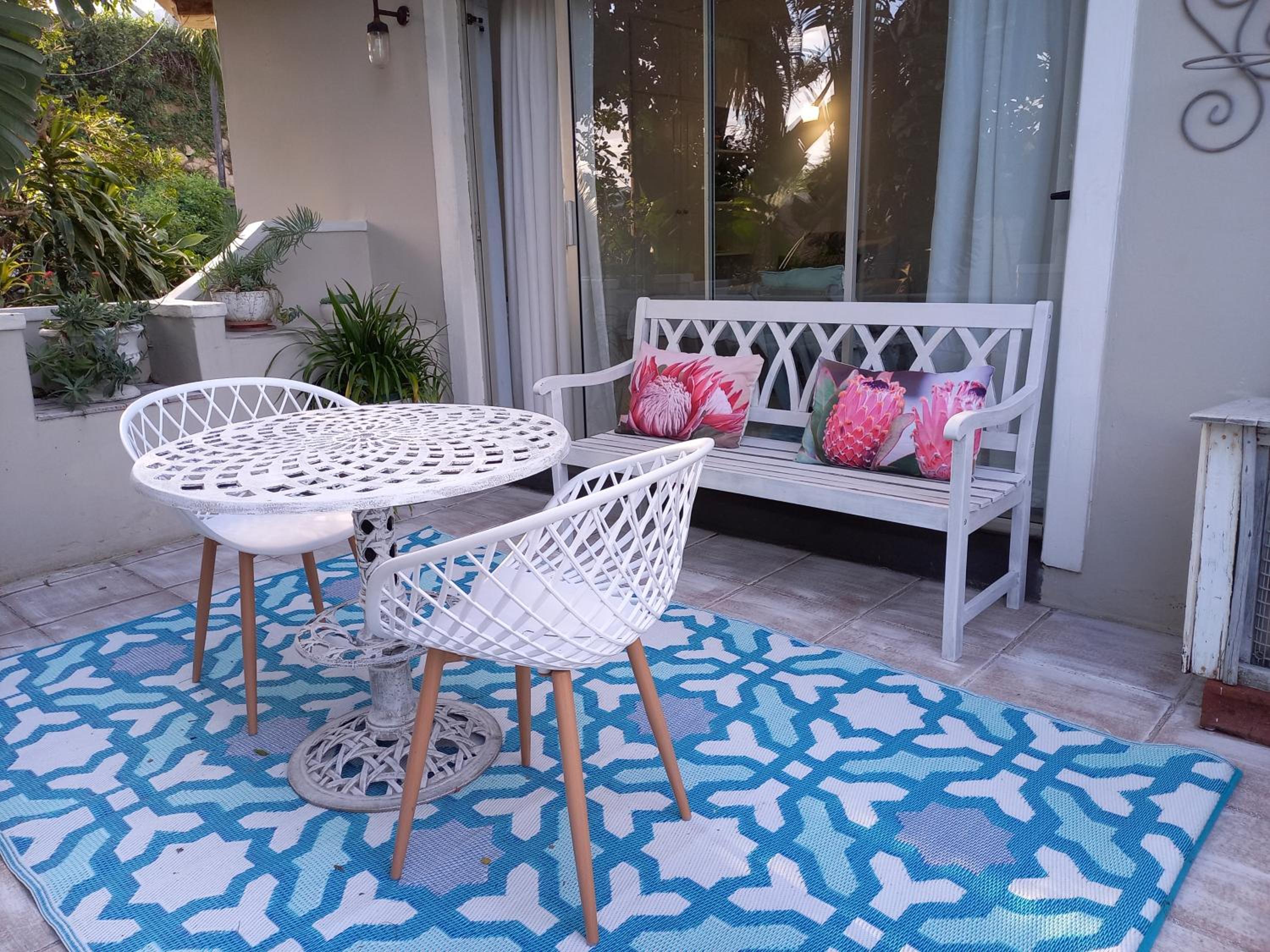 Ocean Blue Suite - Villa Roc Guesthouse, Pet Friendly view 4