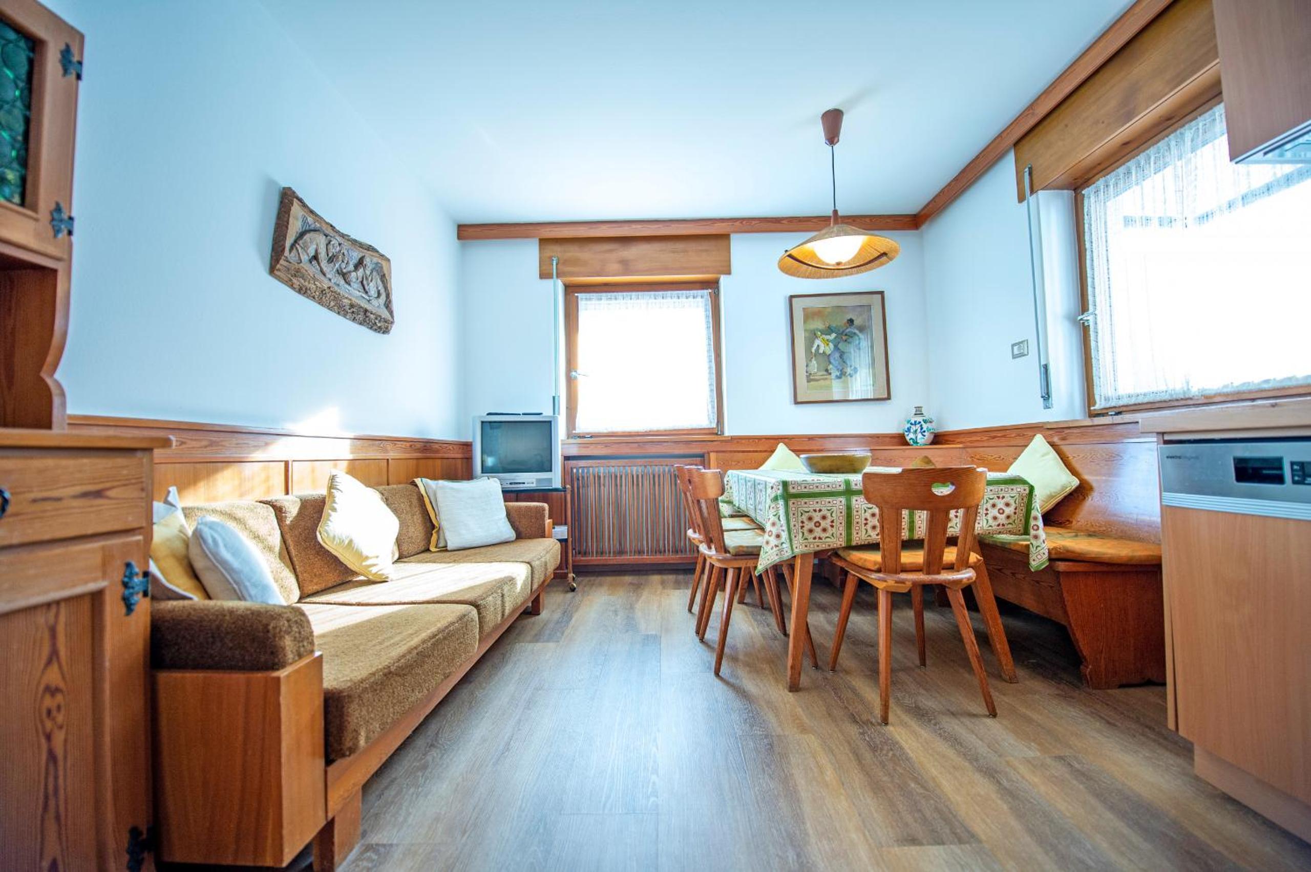 Apartments Cesa Bruma