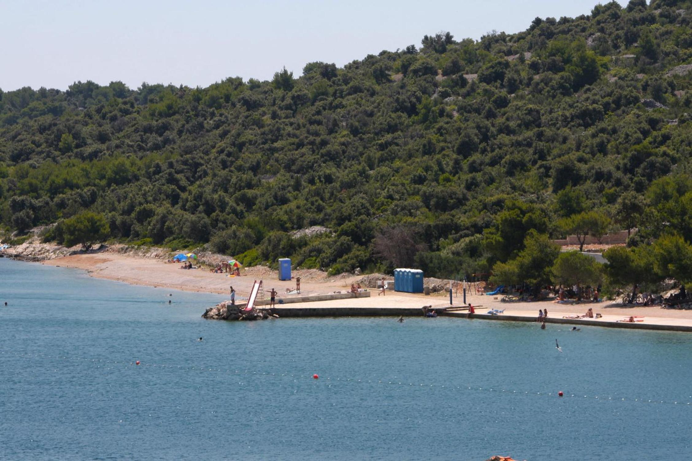 Apartments by the sea Jezera, Murter - 19056 view 3