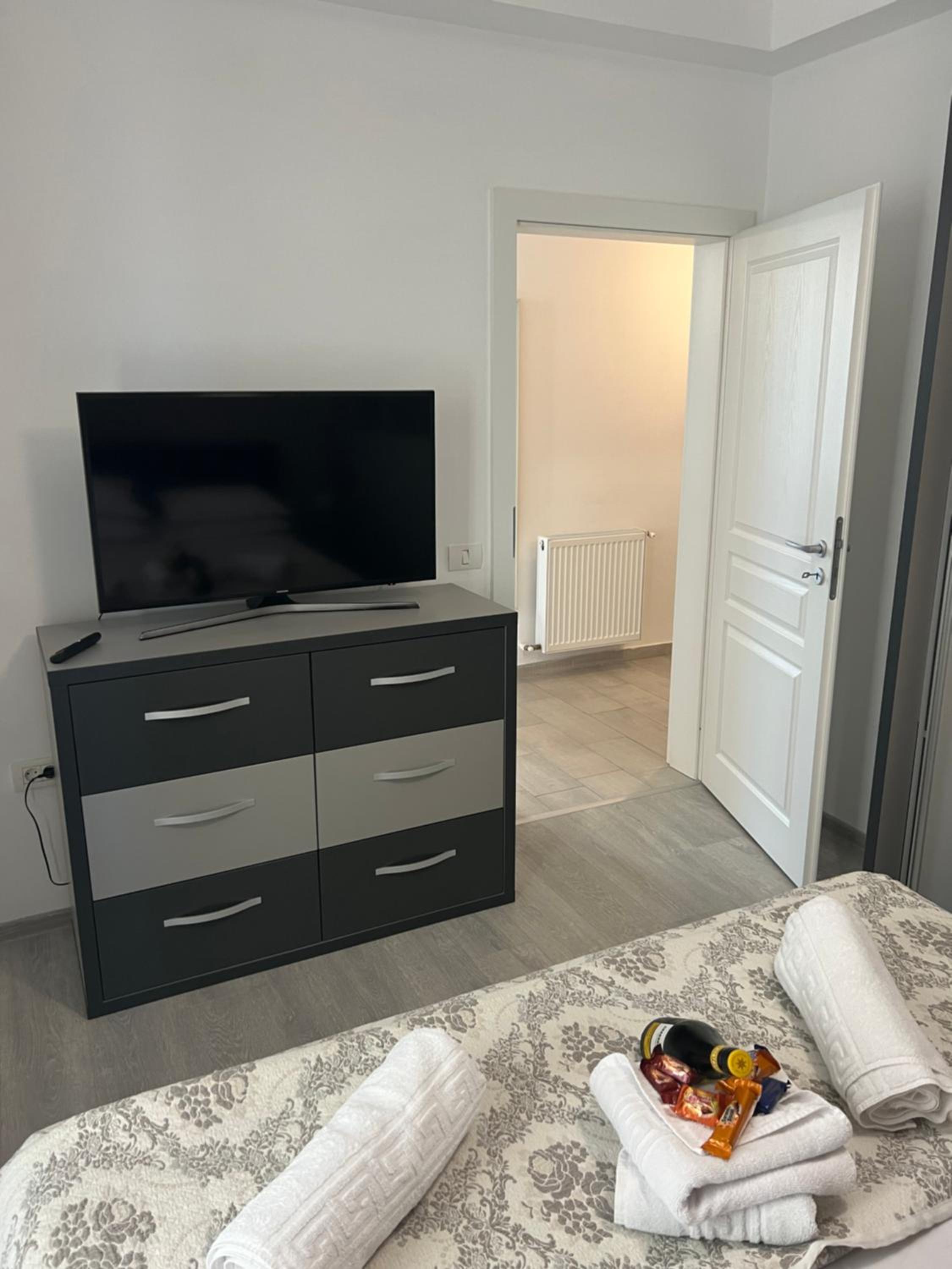 Emi Apartment Mamaia